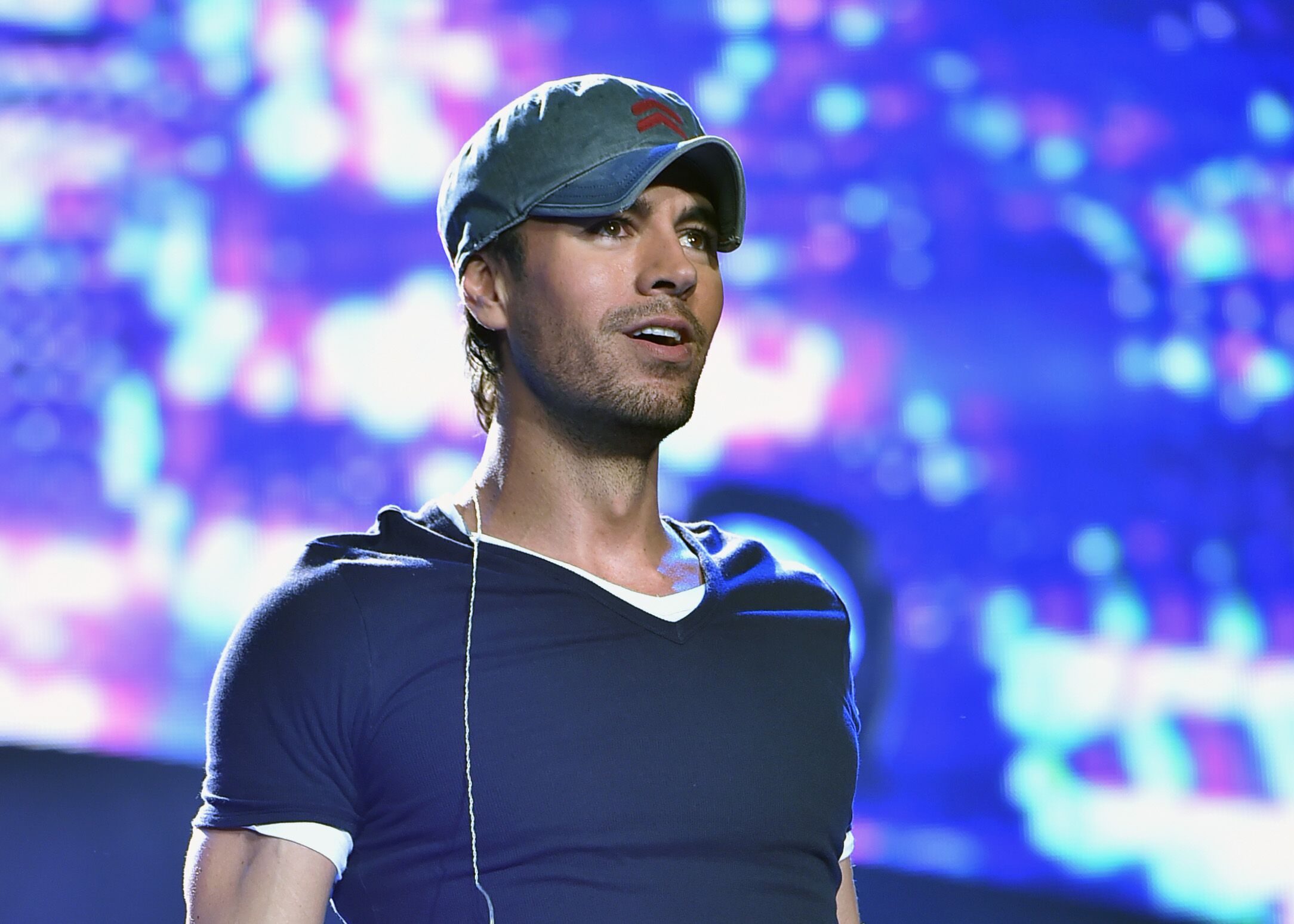 Enrique Iglesias se produit sur scène | Photo: Theo Wargo / Getty Images