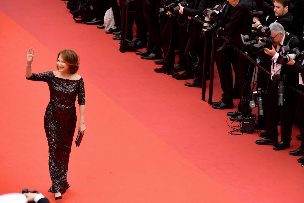Nathalie Baye assiste à la cérémonie d'ouverture et à la projection de "The Dead Don't Die" lors du 72e Festival de Cannes annuel, le 14 mai 2019 à Cannes, en France. | Photo : Getty Images