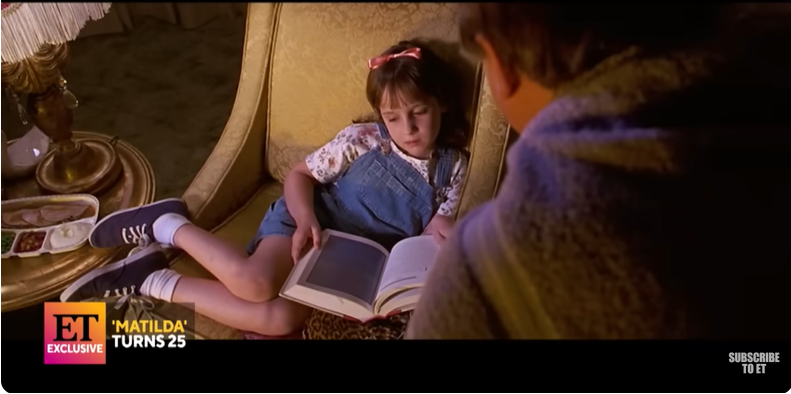 Mara Wilson dans "Matilda" d'après une vidéo YouTube datée du 8 août 2021 | Source : Youtube/@EntertainmentTonight