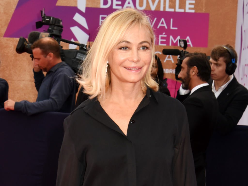 Emmanuelle Beart assiste à l'hommage aux 25 ans de compétition lors du 45e Festival du Film Américain de Deauville le 07 septembre 2019 à Deauville, France. | Photo : Getty Images