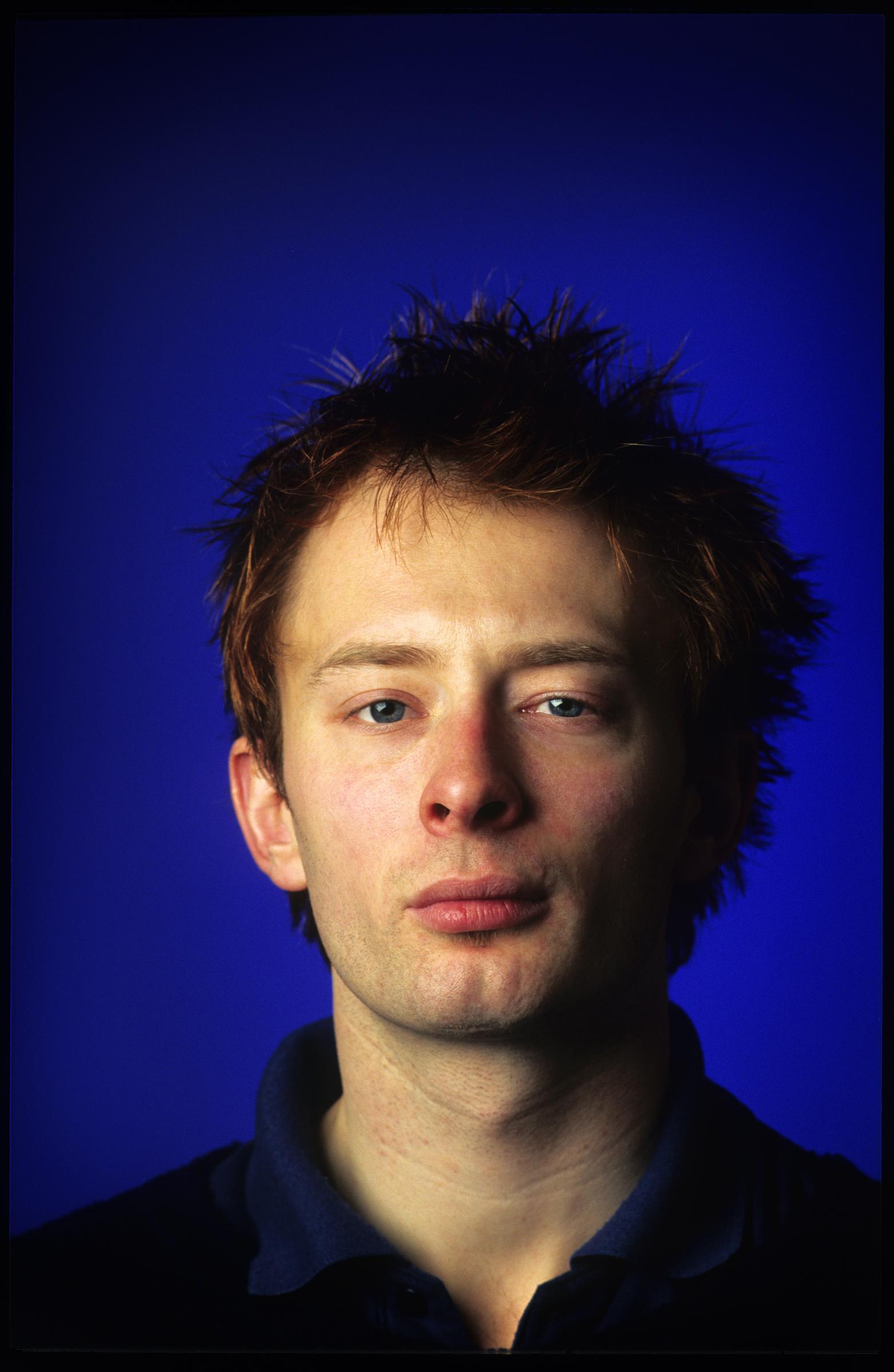 Thom Yorke photographié au théâtre Luna le 12 mai 1995 à Bruxelles, en Belgique. | Source : Getty Images