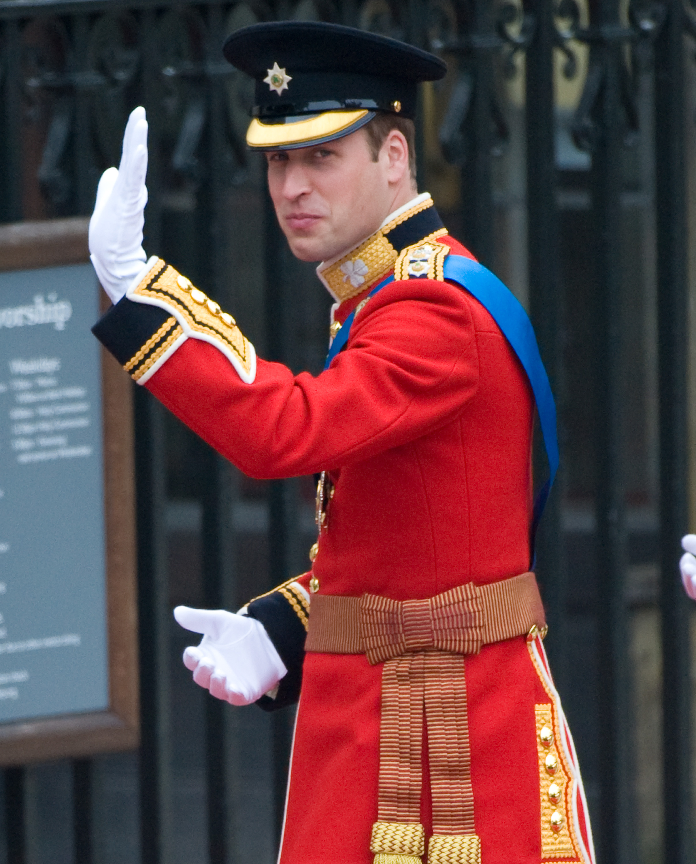 Le prince William arrive pour assister à son mariage royal avec Catherine Middleton à l'abbaye de Westminster à Londres, en Angleterre, le 29 avril 2011 | Source : Getty Images