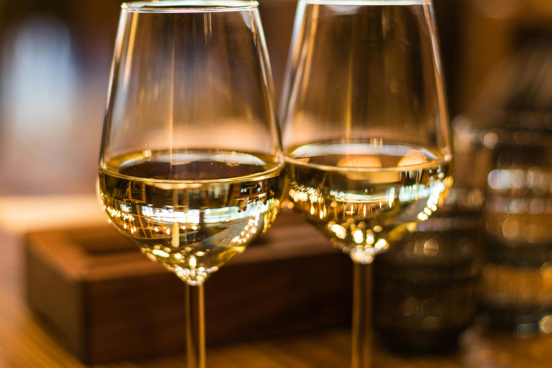 Deux verres de vin | Source : Pexels