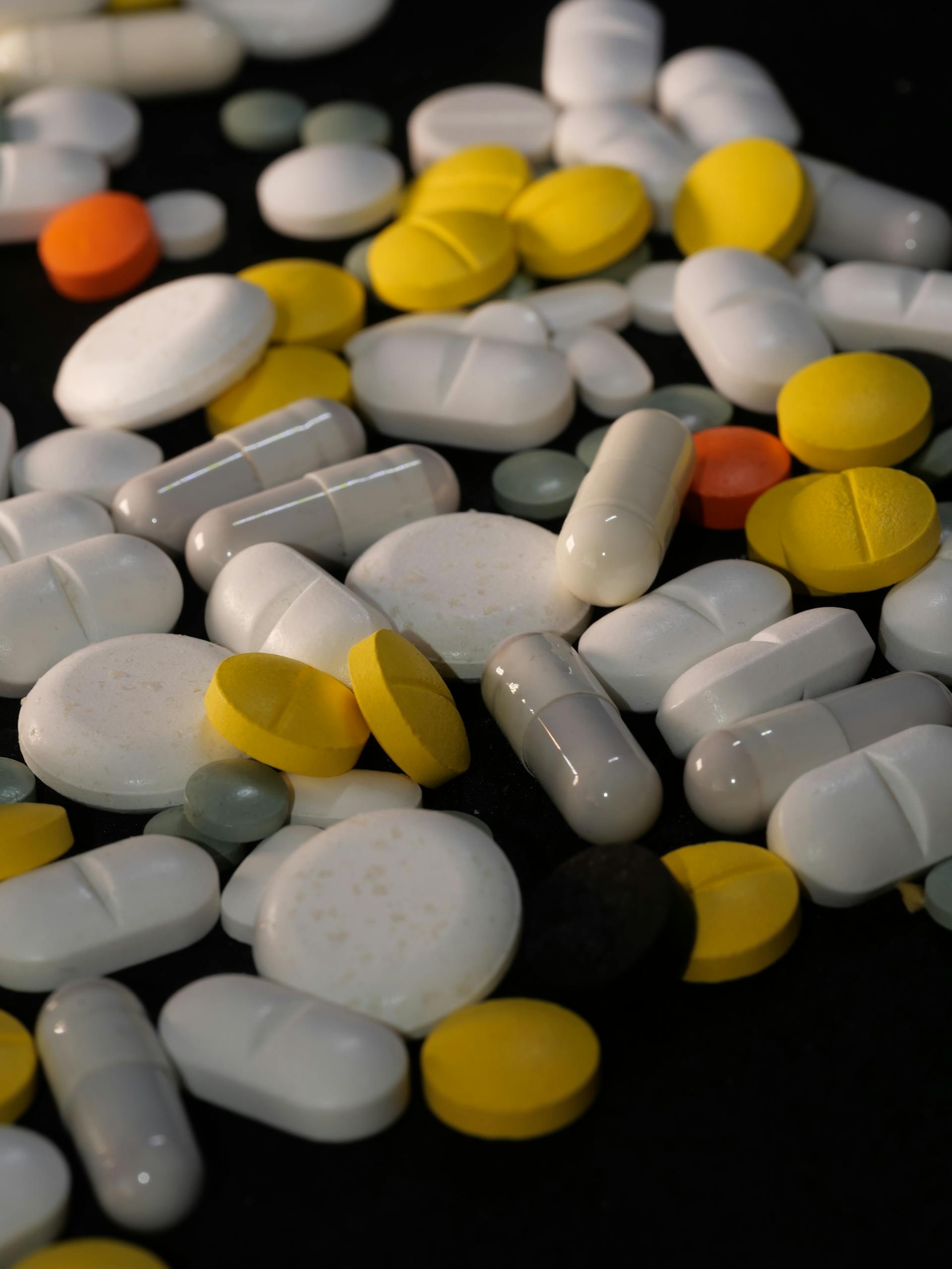 Un ensemble de médicaments | Source : Pexels