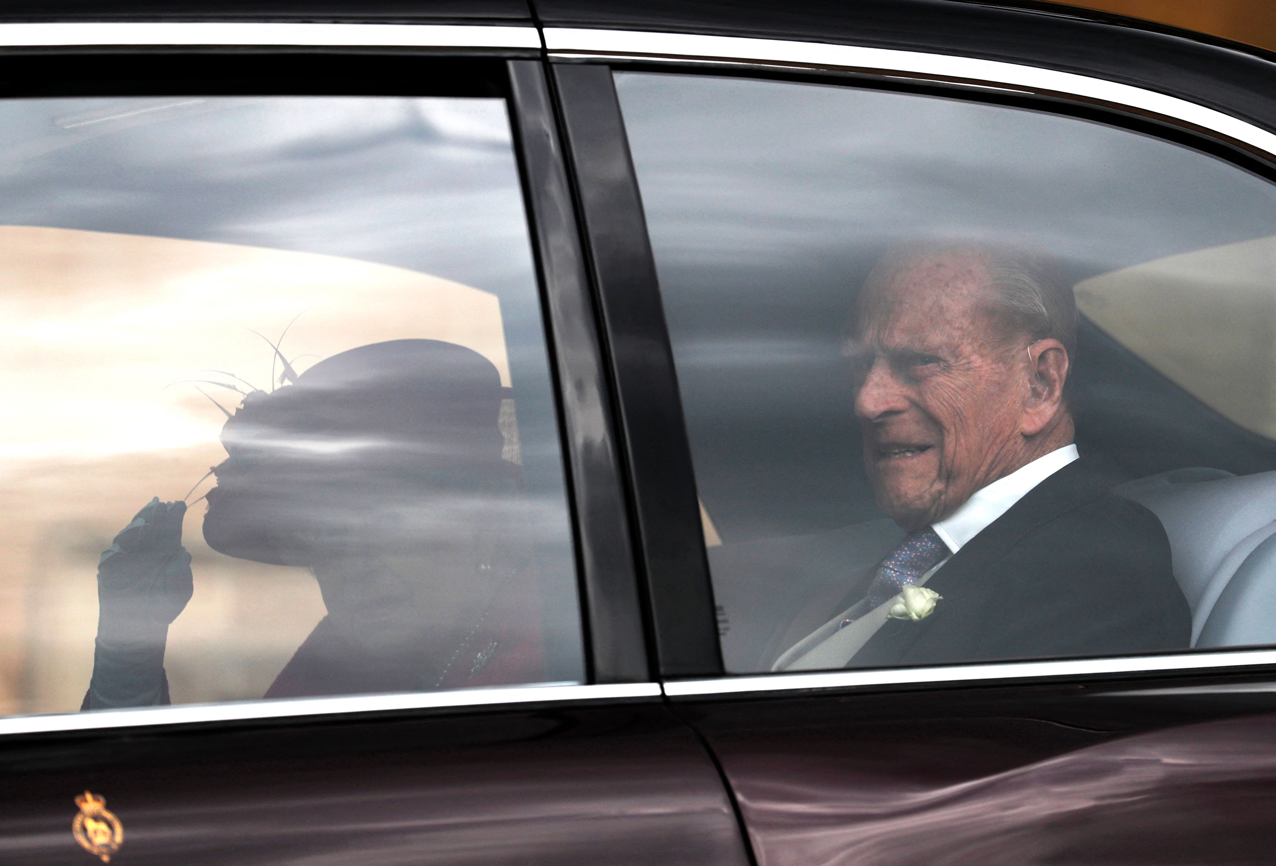 La défunte reine Élisabeth II et le prince Philip vus arrivant à la chapelle Saint-Georges à Windsor, en Angleterre, le 18 mai 2019 | Source : Getty Images