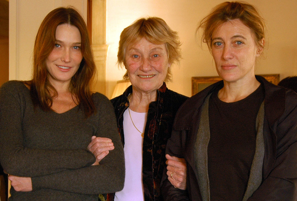 Carla Bruni-Sarkozy, Valeria Bruni Tedeschi et leur mère | Source : Getty Images