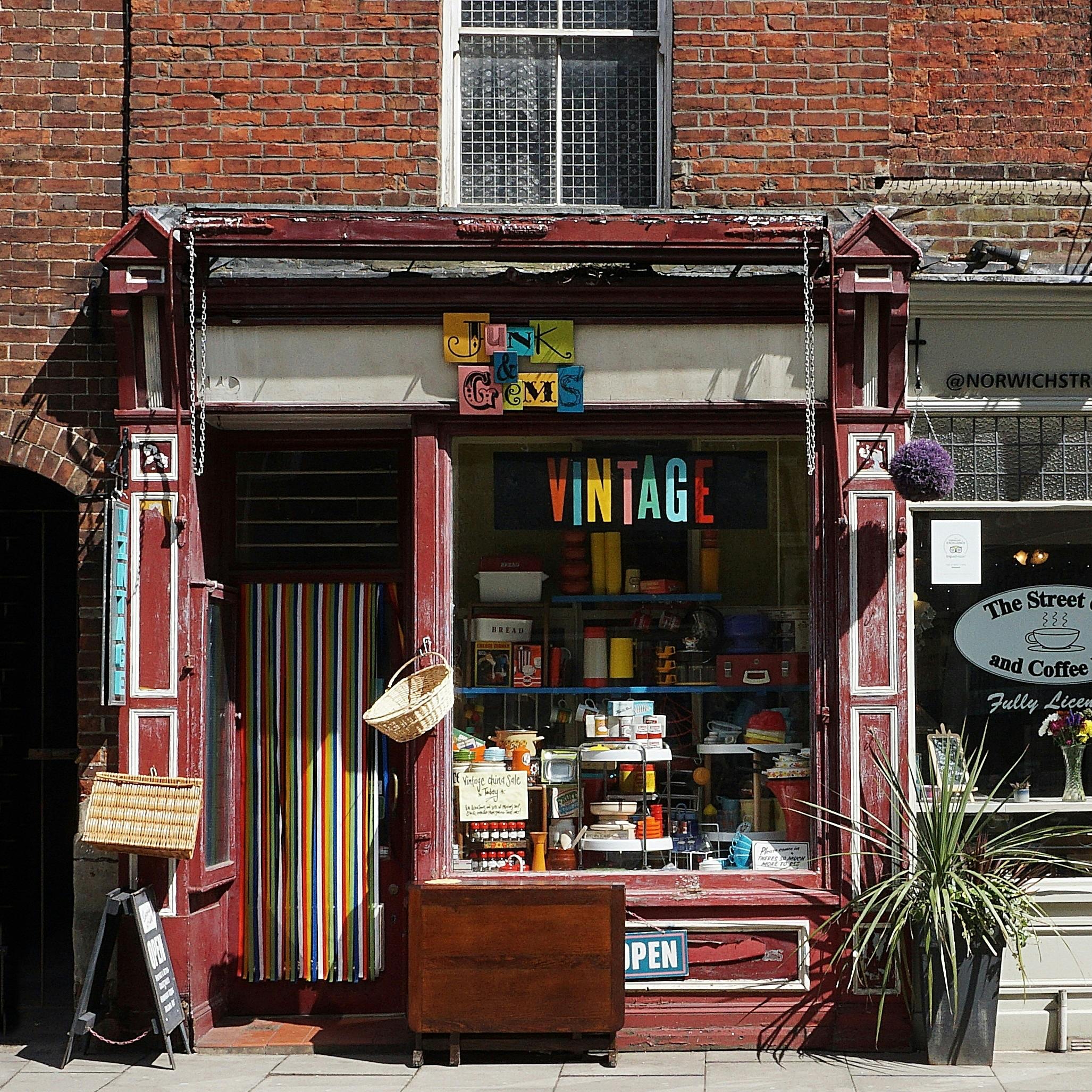 L'extérieur d'un magasin vintage | Source : Pexels