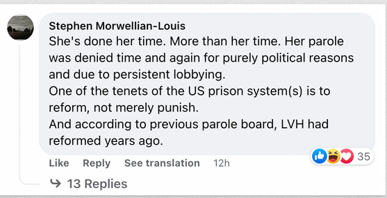 Une personne soutient la libération de Leslie Van Houten | Source : Facebook.com/ABC News