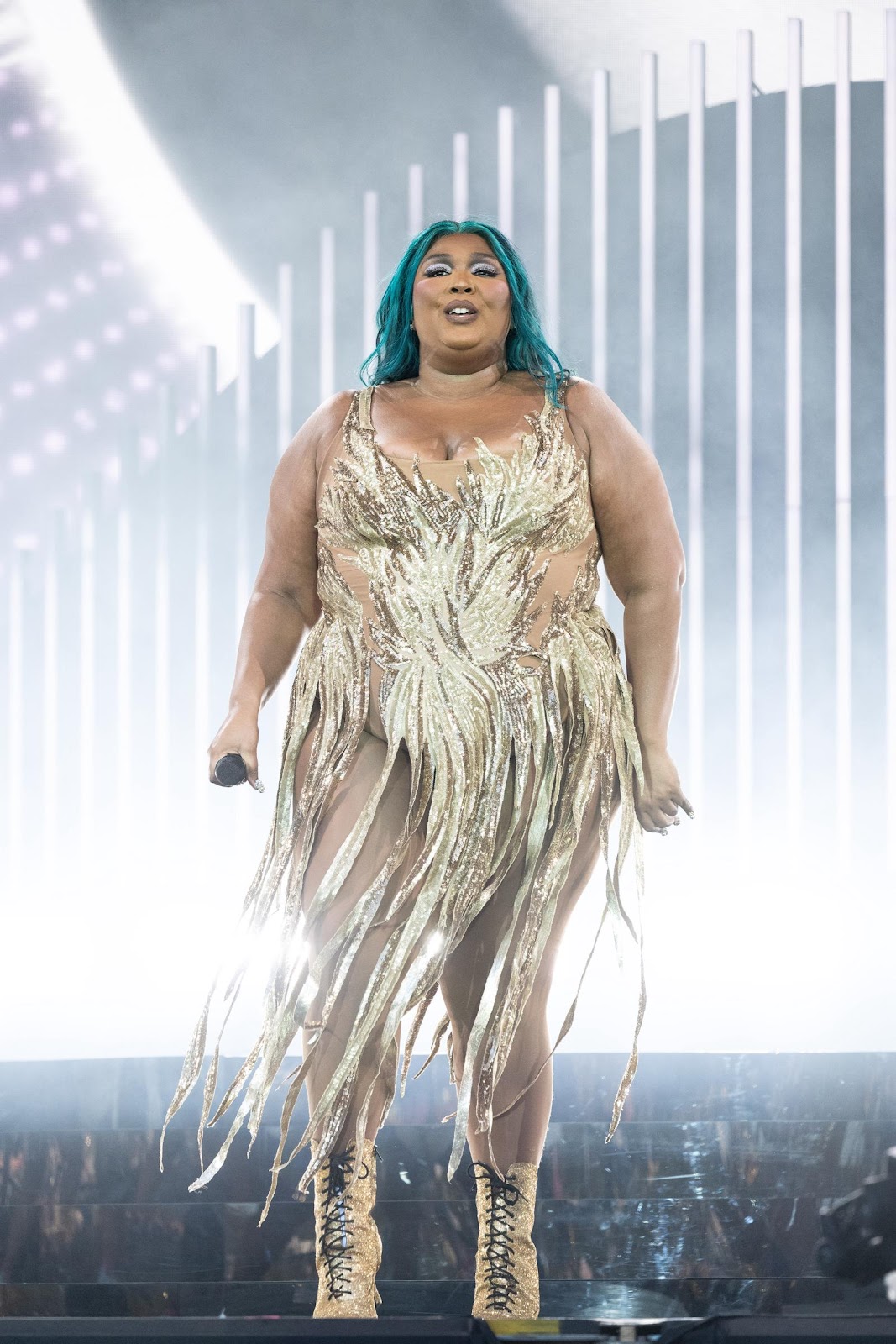 Lizzo se produisant au festival de Glastonbury, en Angleterre, le 24 juin 2023. | Source : Getty Images