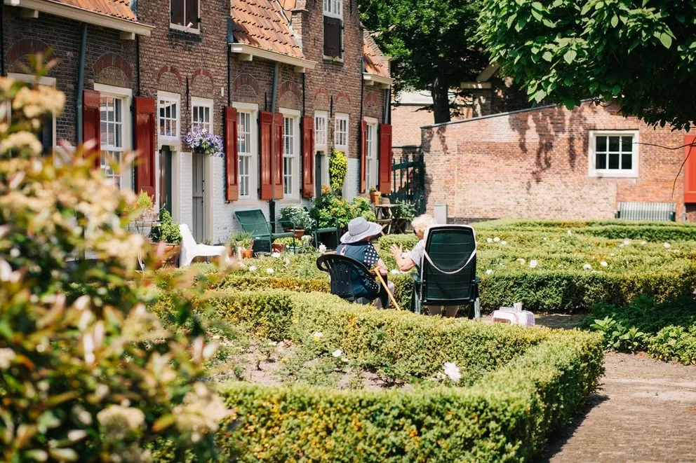 Le fils d'Edith l'a placée dans une maison de retraite | Source : Unsplash