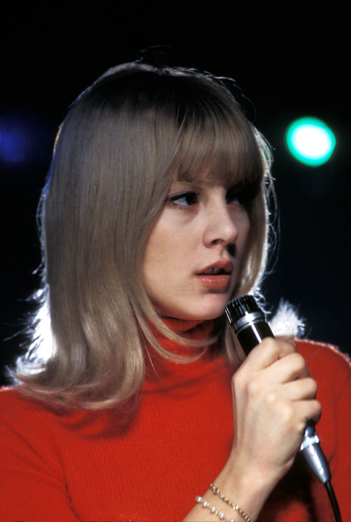 Sylvie Vartan lors d'une émission télévisé en janvier 1967 à Paris, France | Source : Getty Images