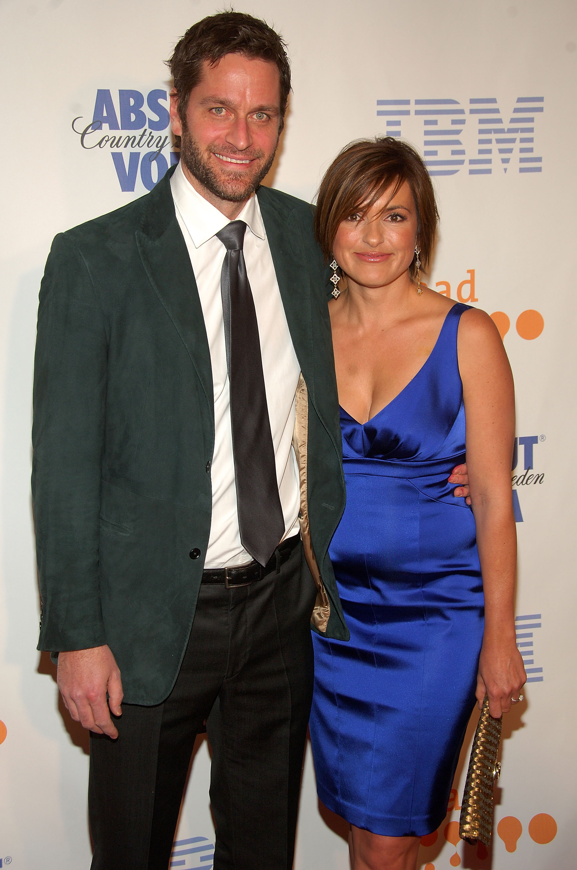 Peter Hermann et Mariska Hargitay lors de la 19ème édition des GLAAD Media Awards au Marriott Marquis le 17 mars 2008 à New York City | Source : Getty Images