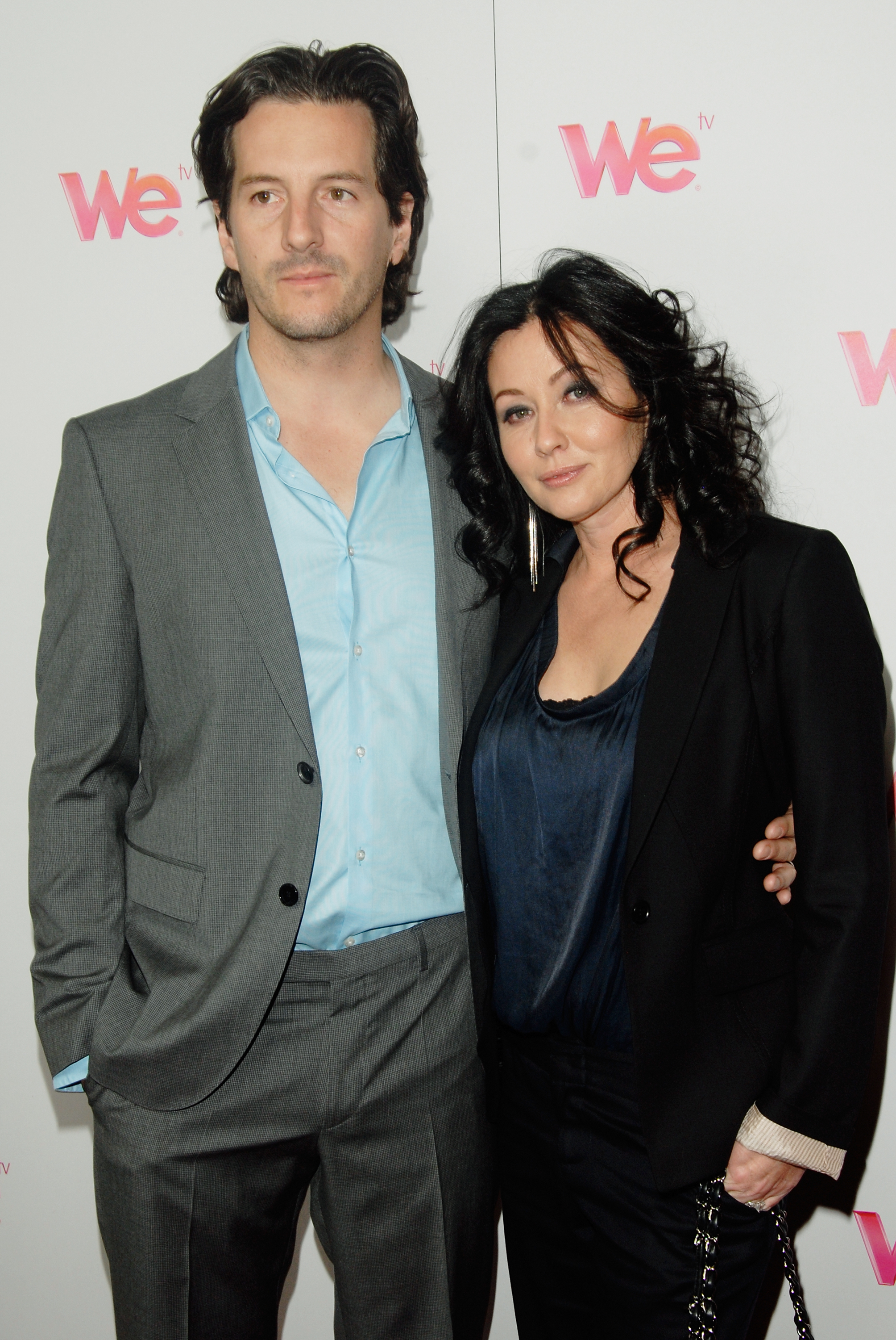 Kurt Iswarienko et Shannen Doherty arrivent au dîner du TCA winter press tour - We TV "Family Affair" à Pasadena, en Californie, le 13 janvier 2012. | Source : Getty Images