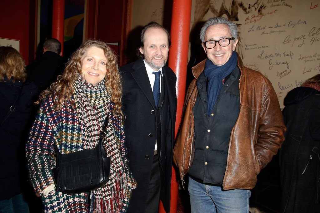 Thierry Lhermitte, sa femme Hélène et le producteur Jean-Marc Dumontet le 26 février 2018 à Paris. l Sources : Getty Images
