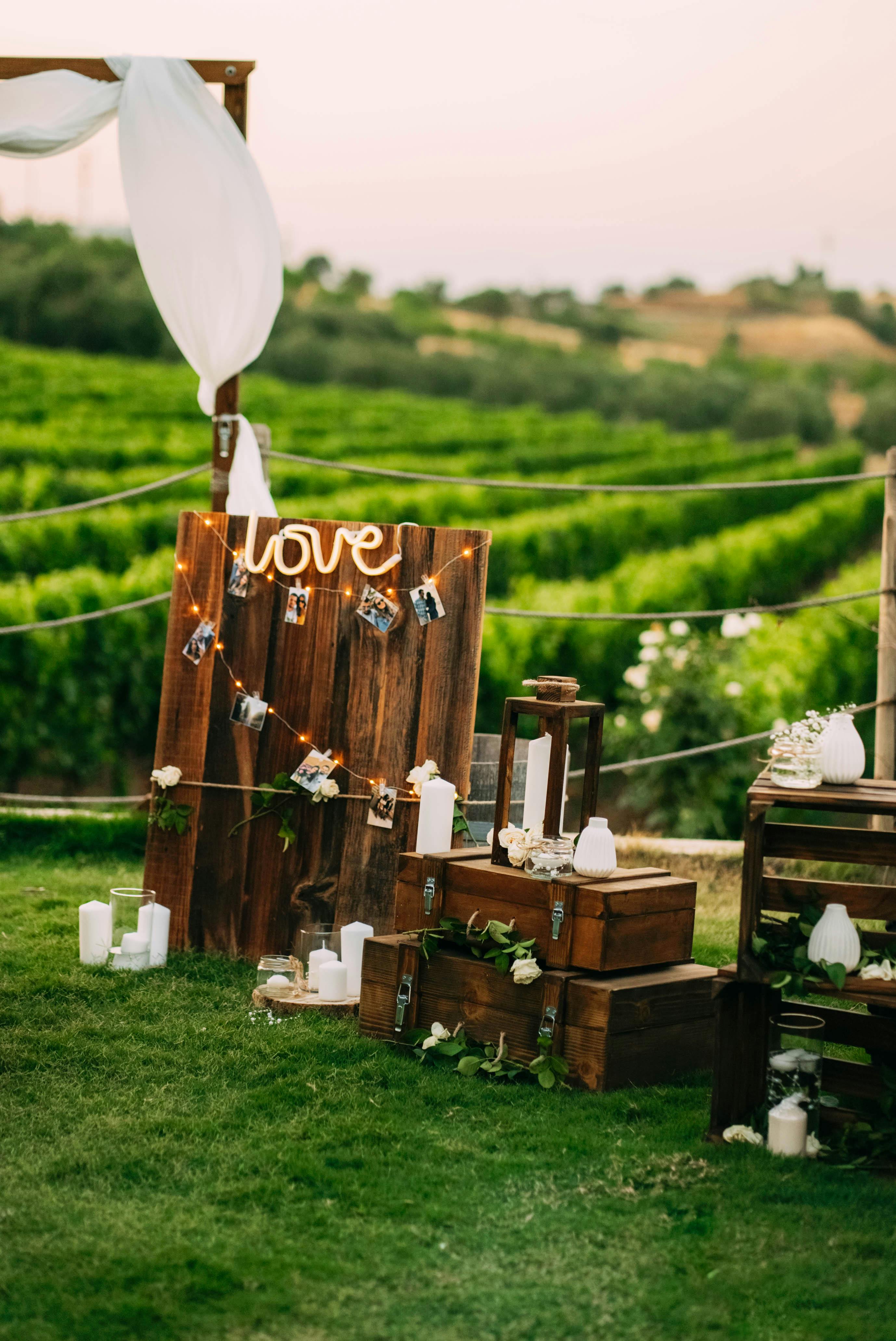 Un mariage dans un vignoble | Source : Pexels