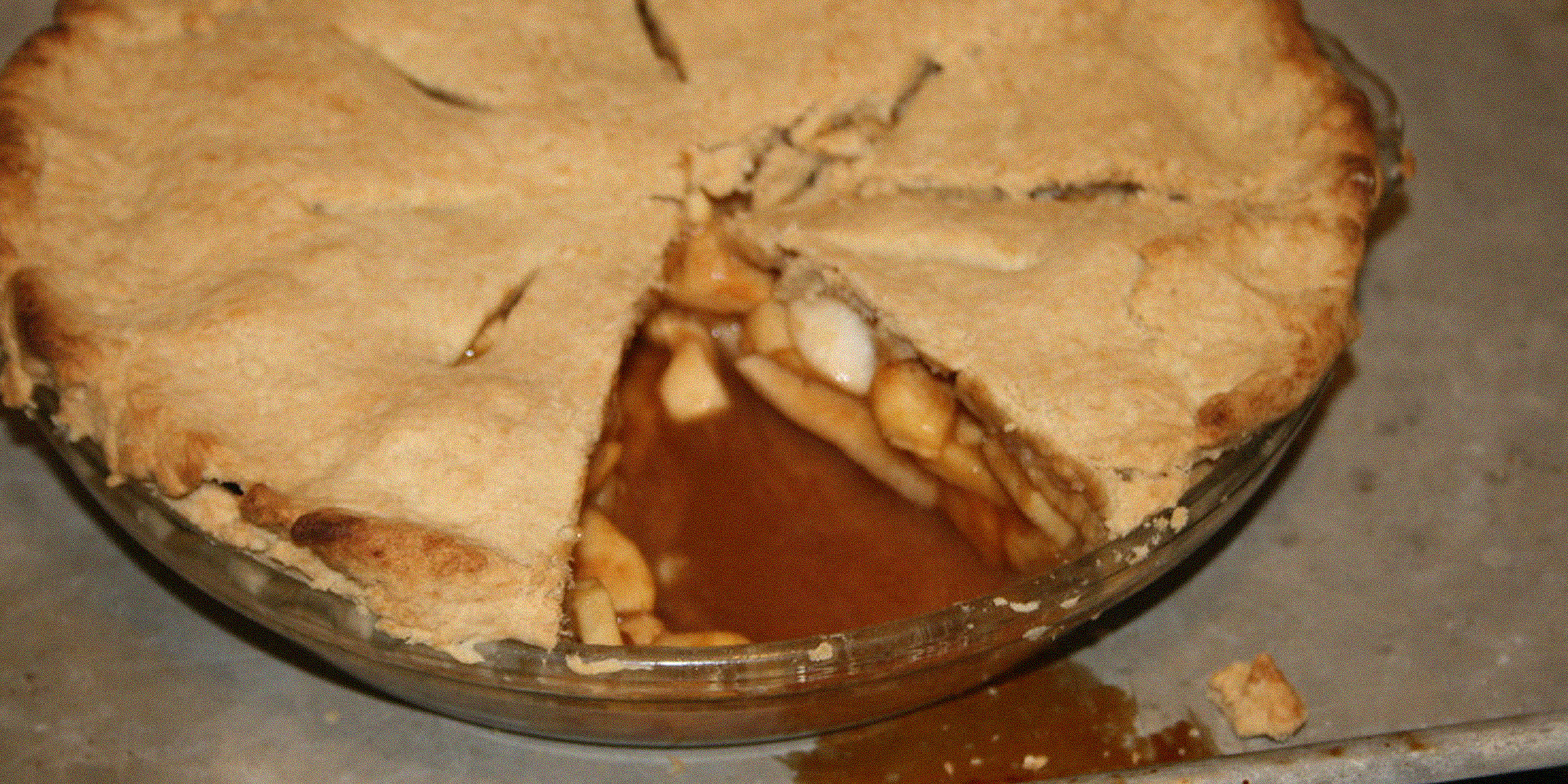 Gros plan sur une tarte aux pommes | Source : Flickr