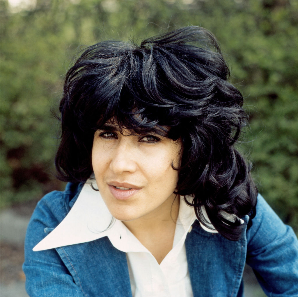 Esther Galil, chanteuse et compositrice israélienne, Allemagne vers 1974 | Source : Getty Images