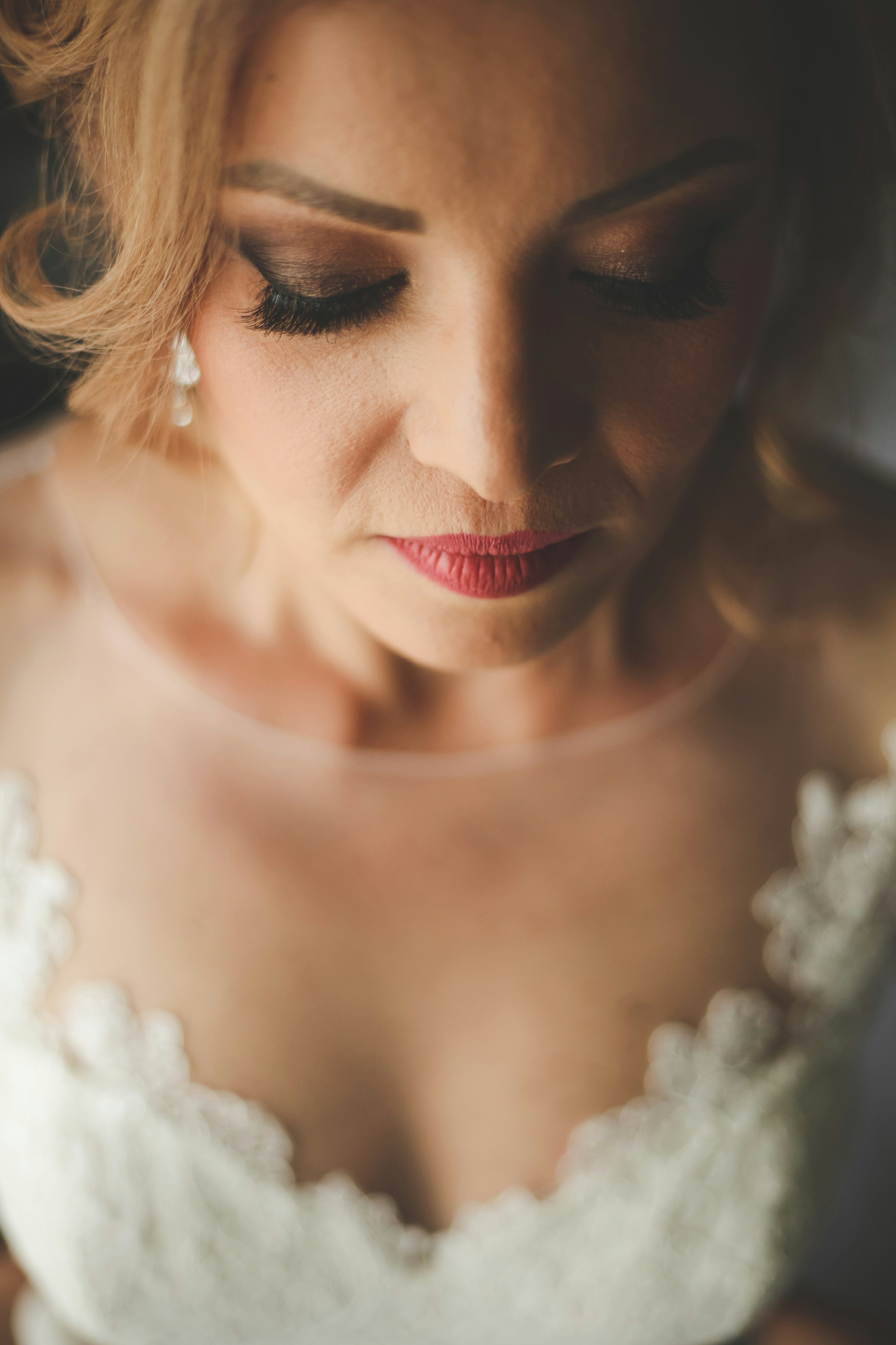 Une mariée triste | Source : Unsplash