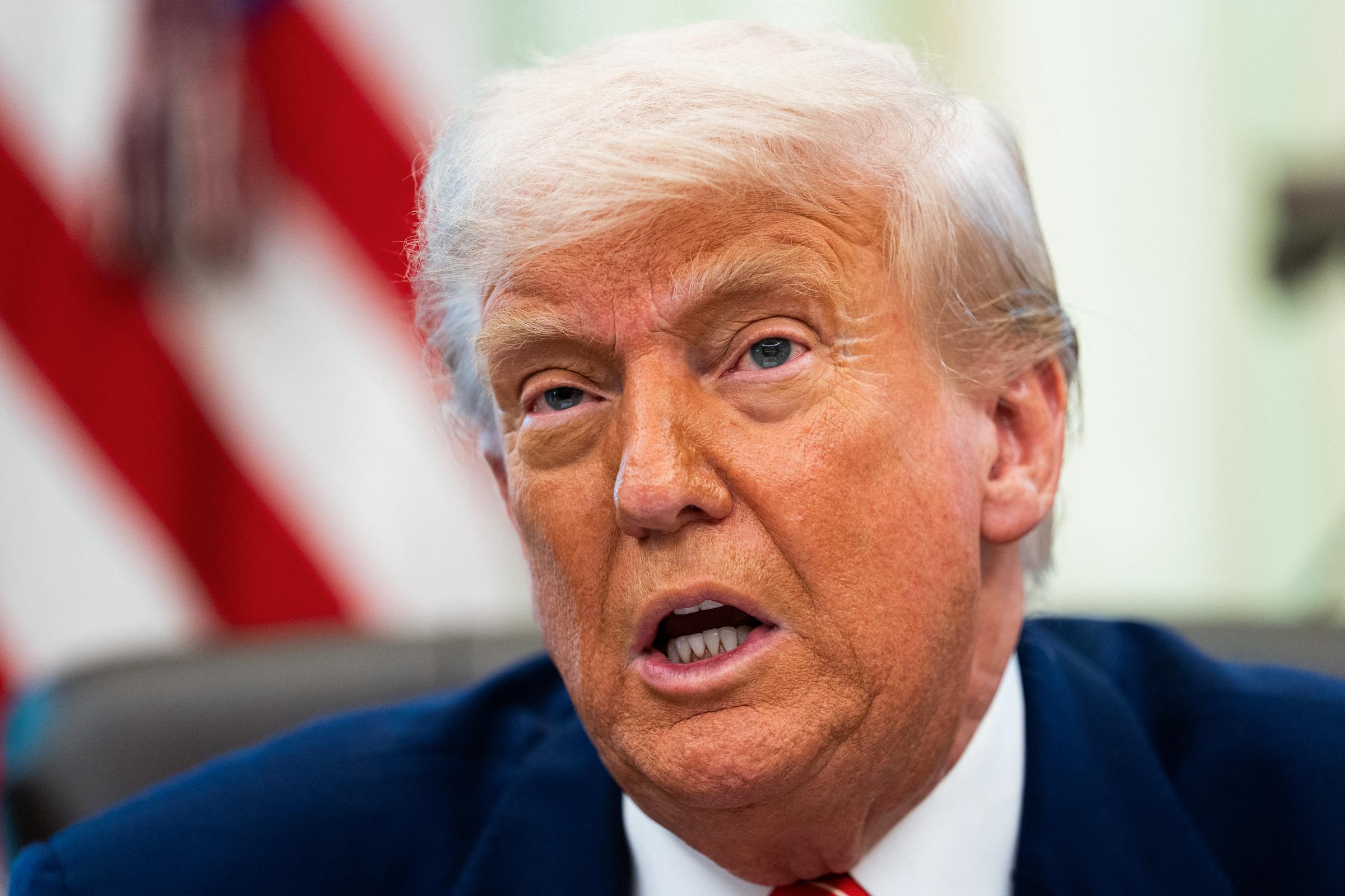 Donald Trump s'exprime lors d'une conférence de presse dans le bureau ovale de la Maison Blanche, le 30 mai 2025, à Washington, D.C. | Source : Getty Images
