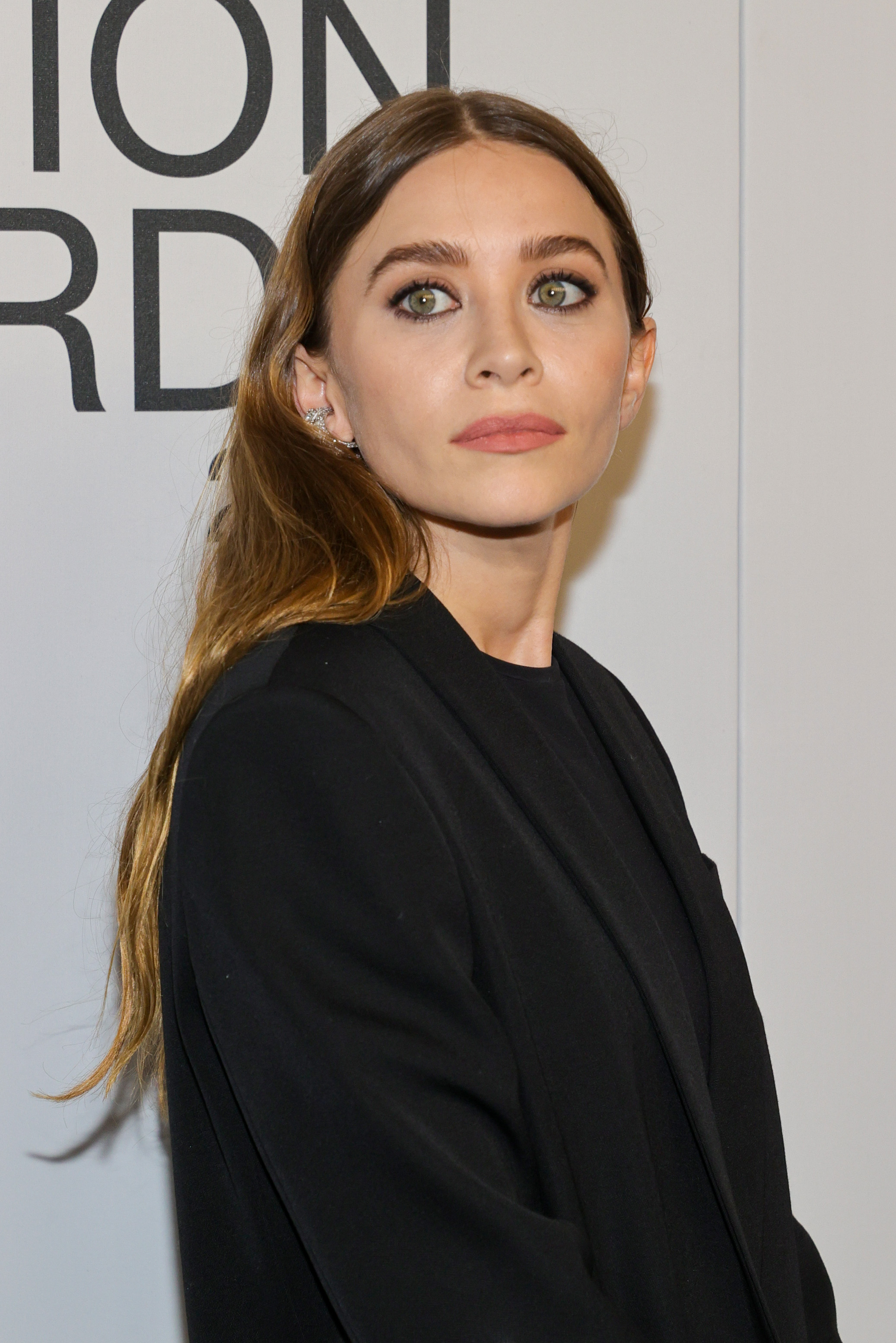 Ashley Olsen aux CFDA Fashion Awards 2021 à New York | Source : Getty Images