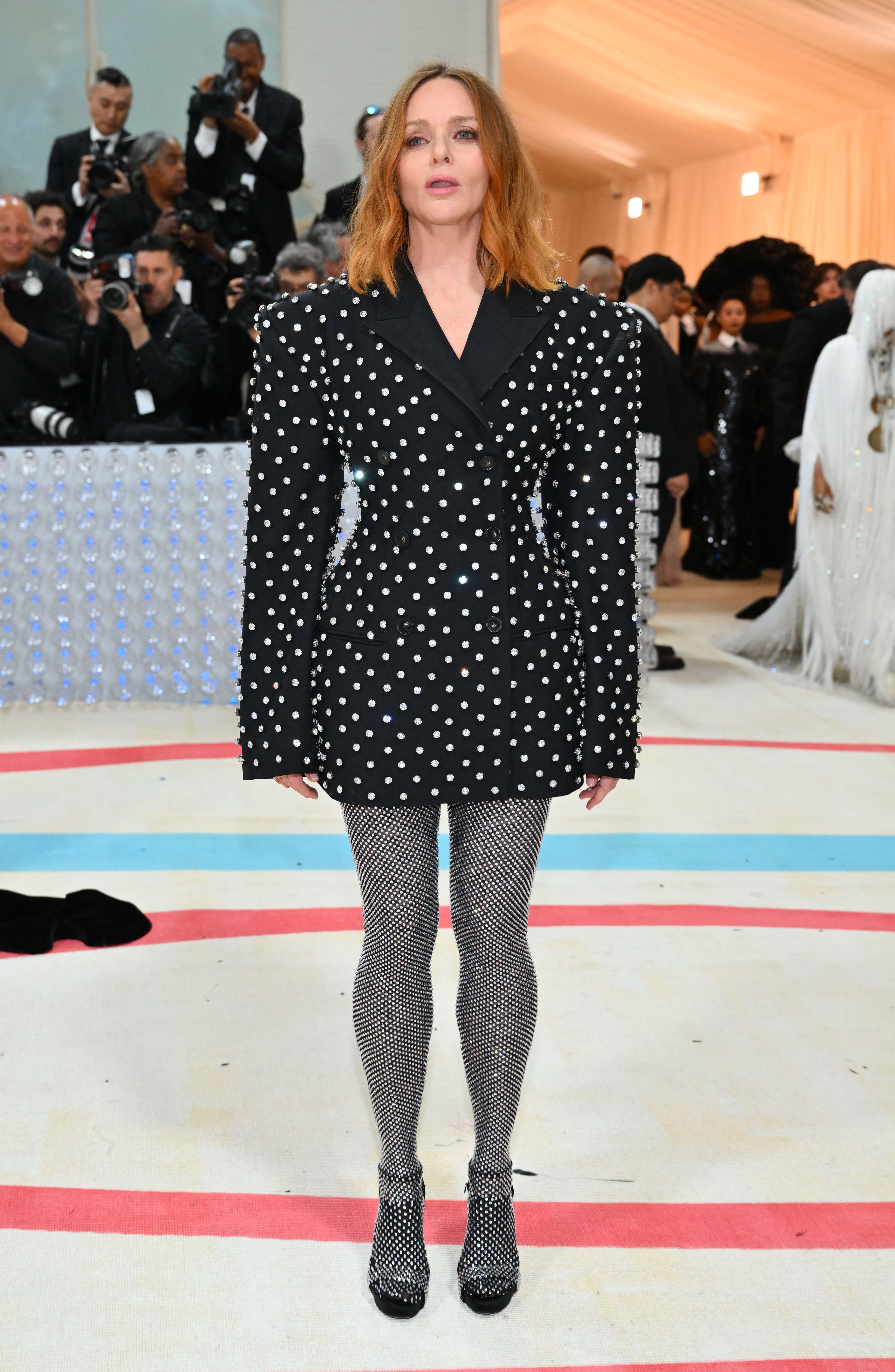 Stella McCartney arrive pour le gala du Met au Metropolitan Museum of Art à New York, le 1er mai 2023. | Source : Getty Images