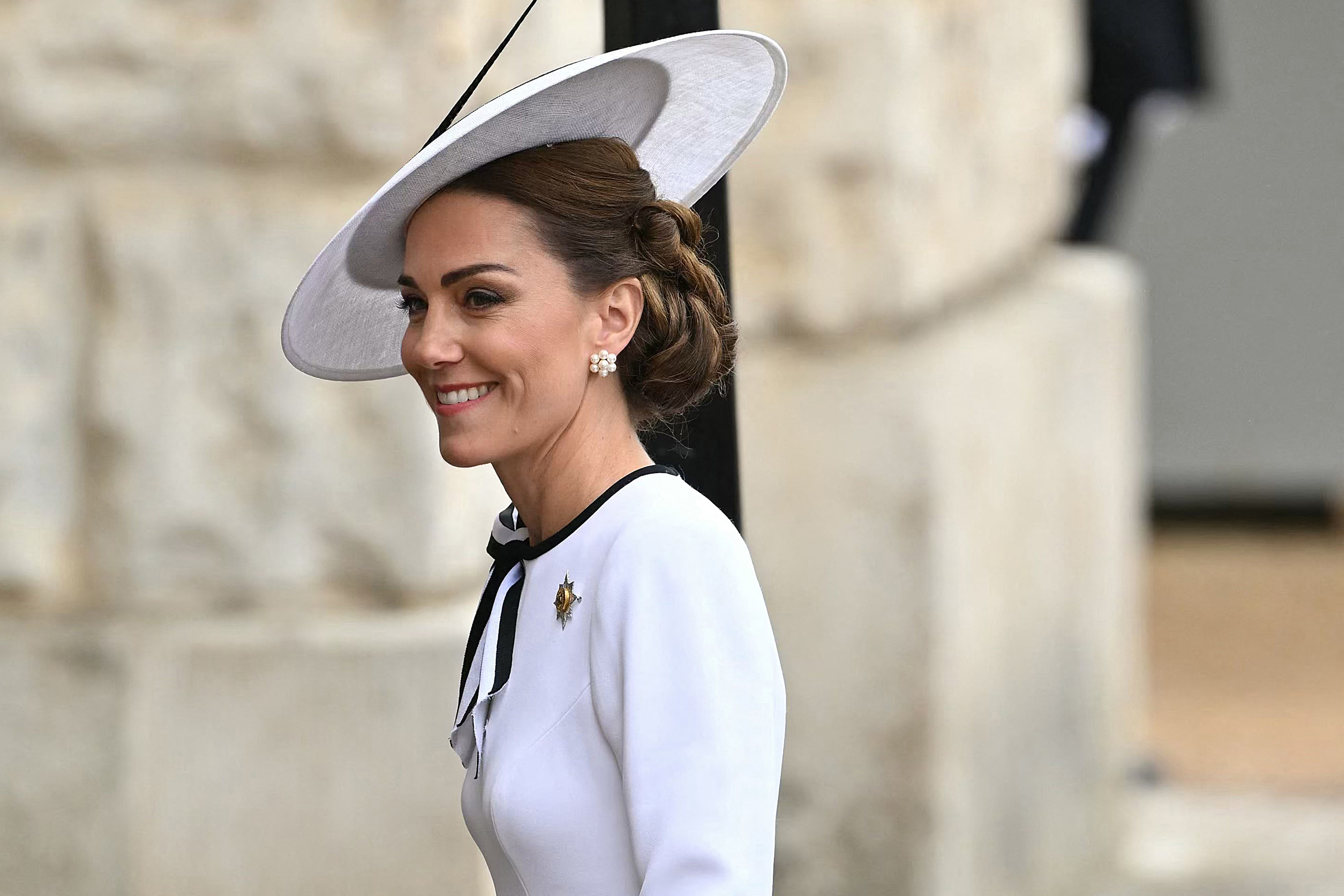 Catherine, princesse de Galles, arrive à Horse Guards Parade pour le défilé de l'anniversaire du roi "Trooping the Colour" à Londres le 15 juin 2024 | Source : Getty Images