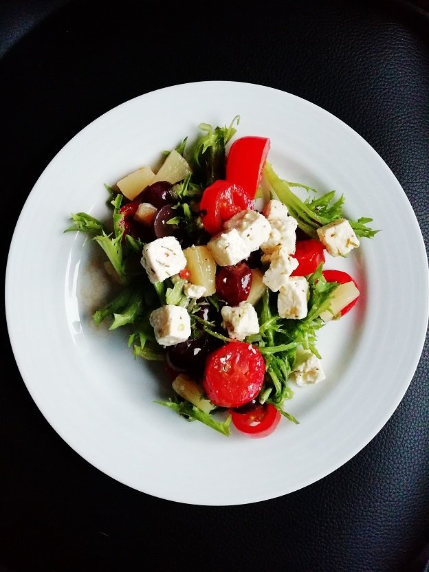 Un plat de salade | Photo : Pexels