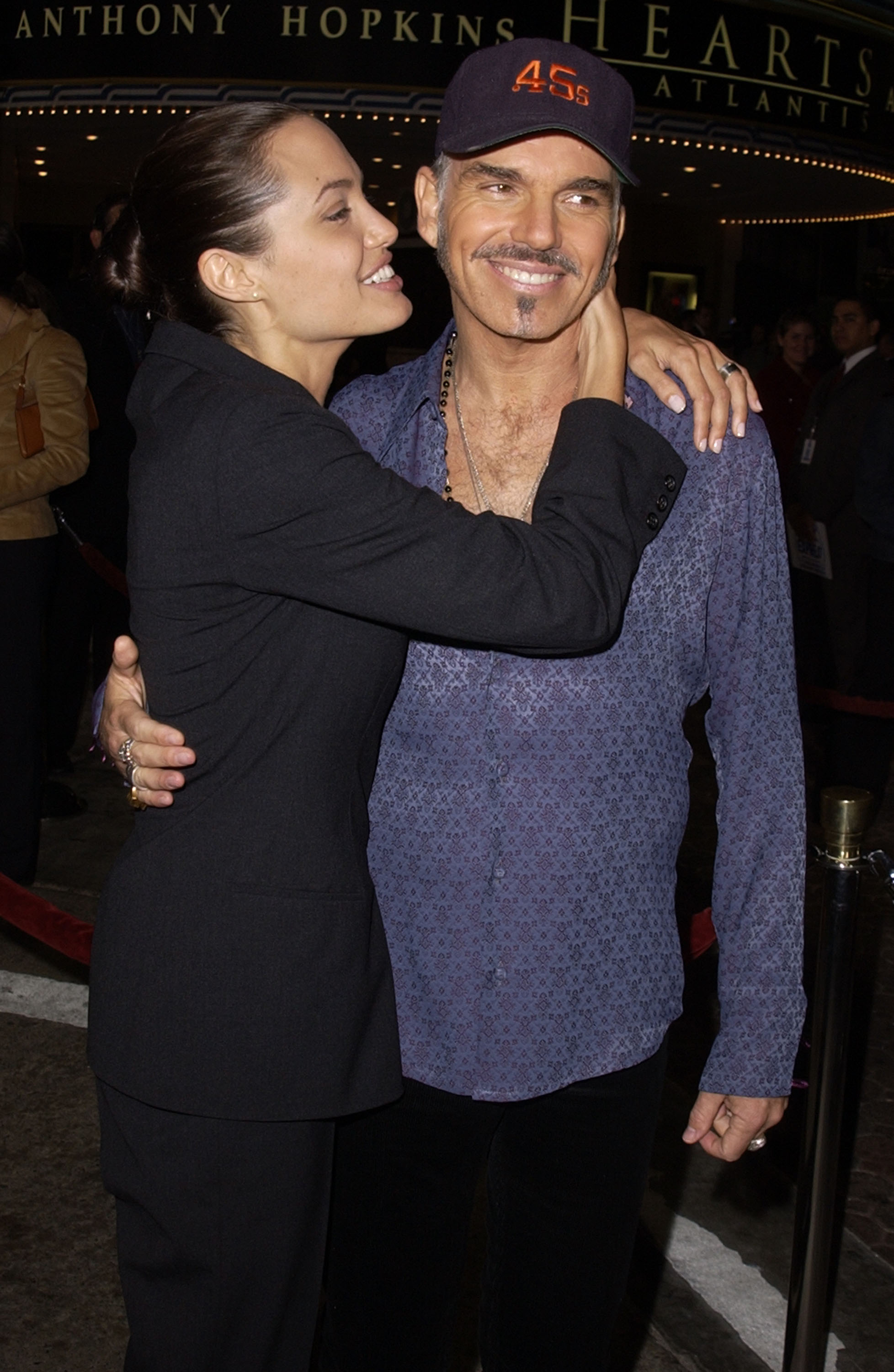 Angelina Jolie et Billy Bob Thornton lors de la première de "Bandits" à Los Angeles à Westwood, Californie, le 4 octobre 2001 | Source : Getty Images