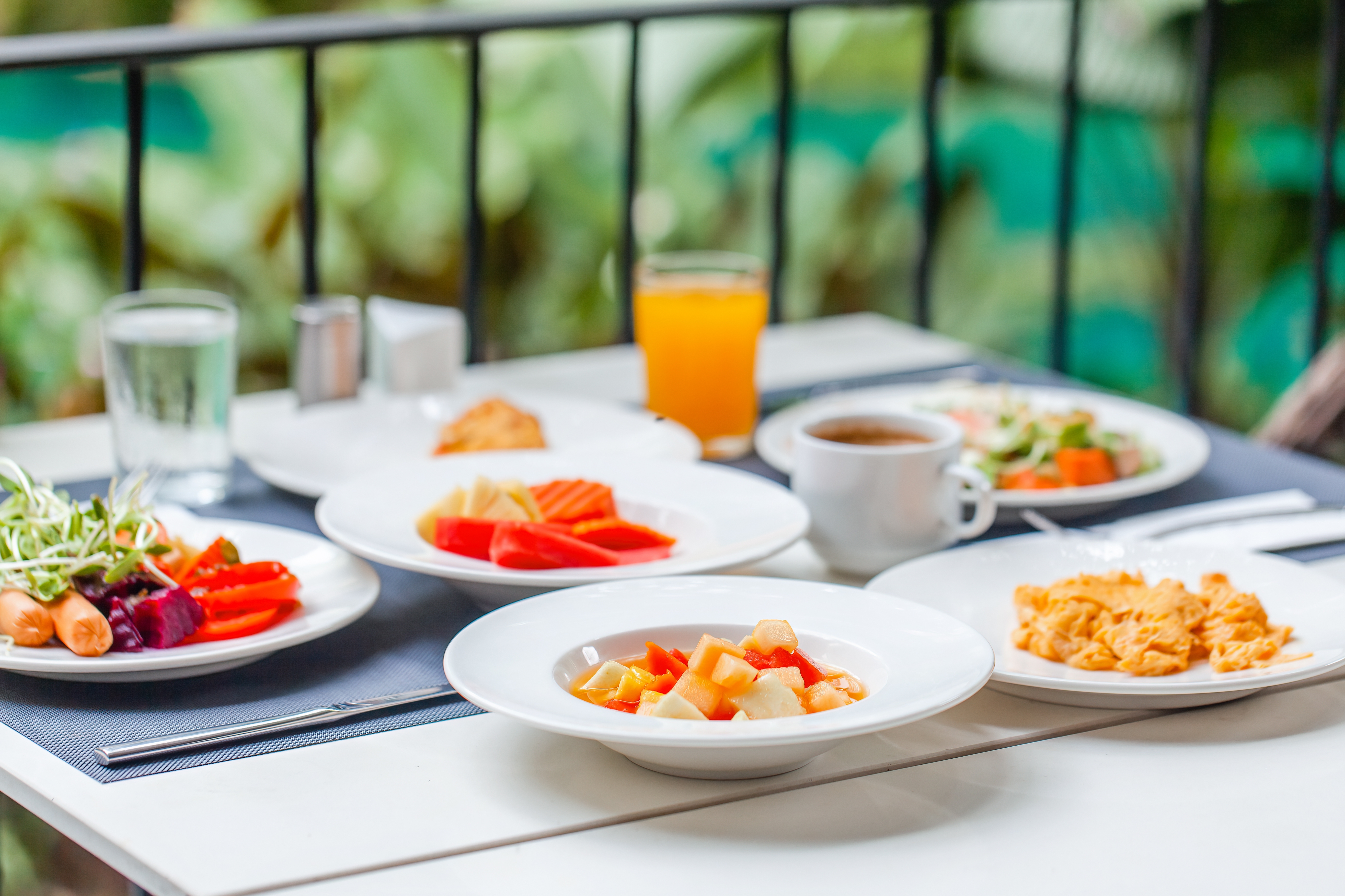 Tartine de petit déjeuner tropical intact | Source : Shutterstock