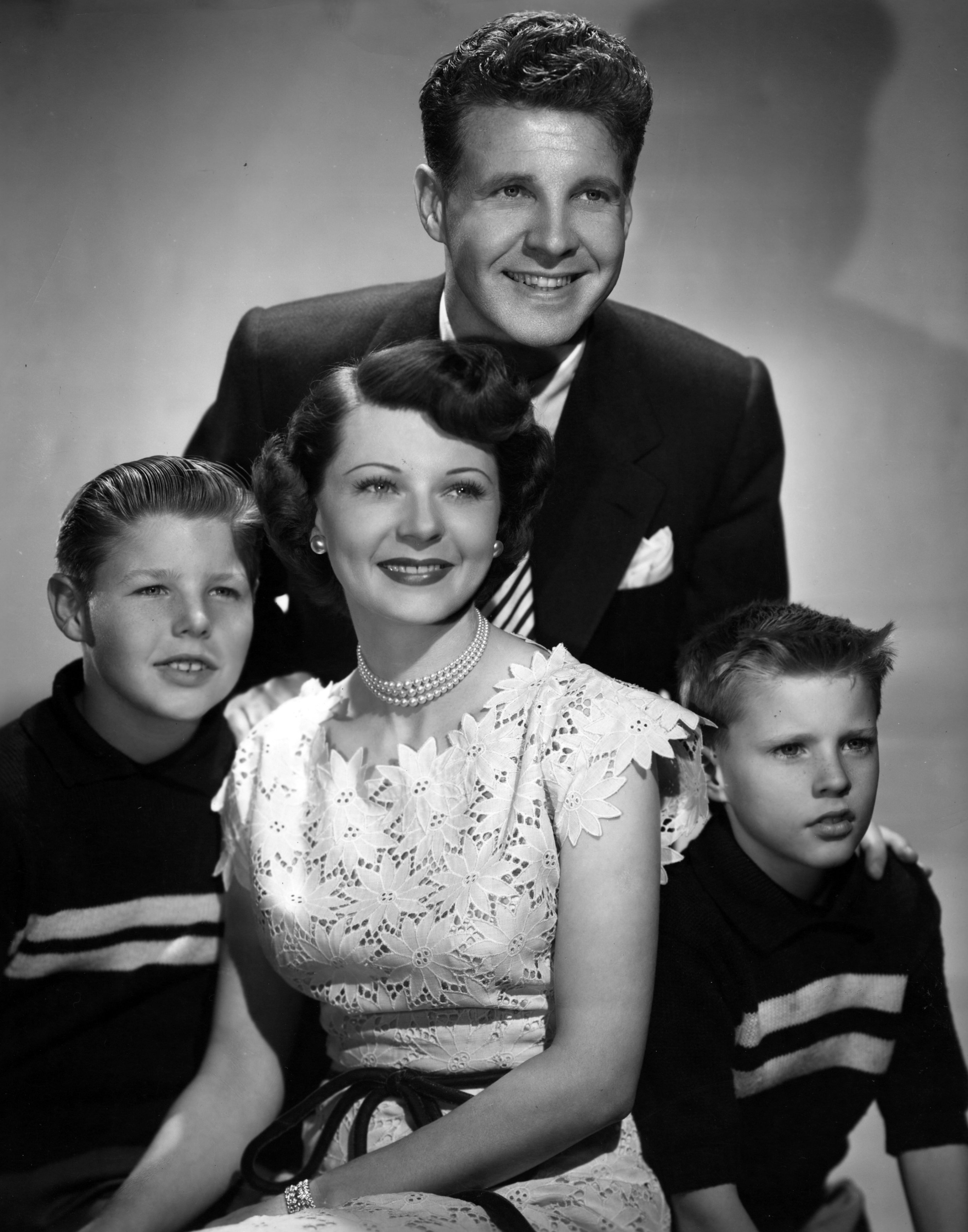 Le portrait de famille de la chanteuse publié en 1946 | Source : Getty Images