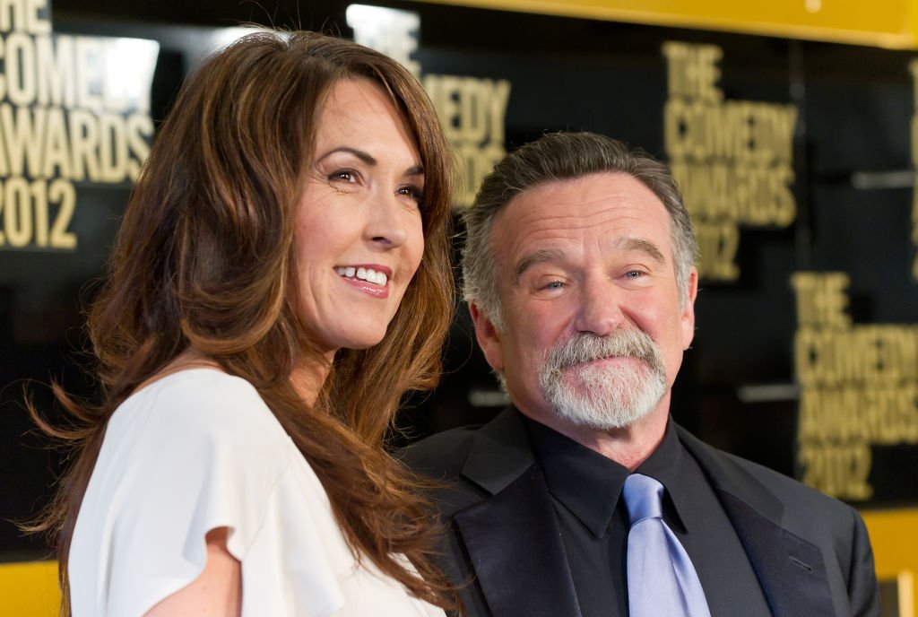 Robin Williams et Susan Schneider aux Comedy Awards 2012 au Hammerstein Ballroom, le 28 avril 2012, à New York | Photo : Getty Images