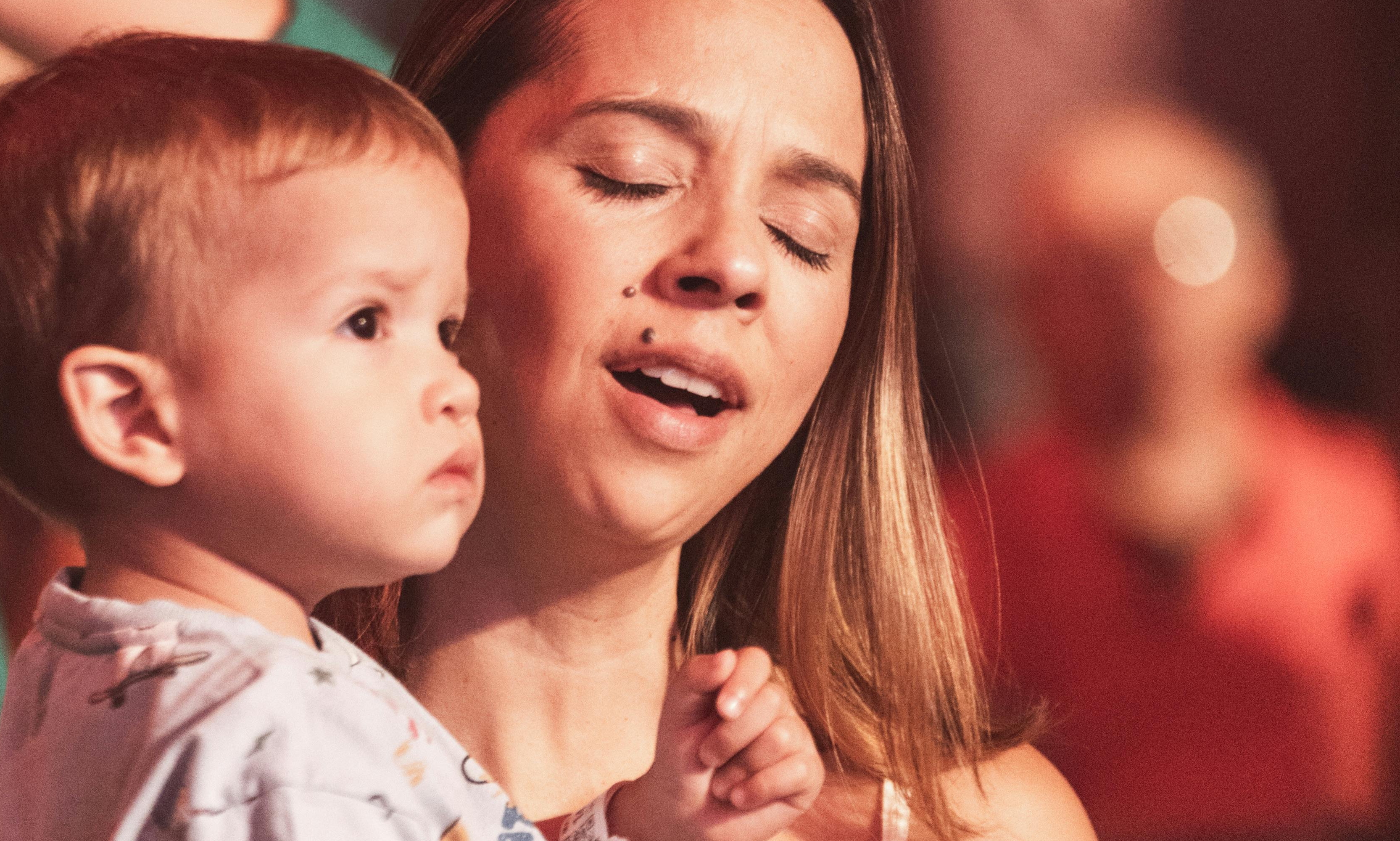 A woman with her baby | Source: Pexels