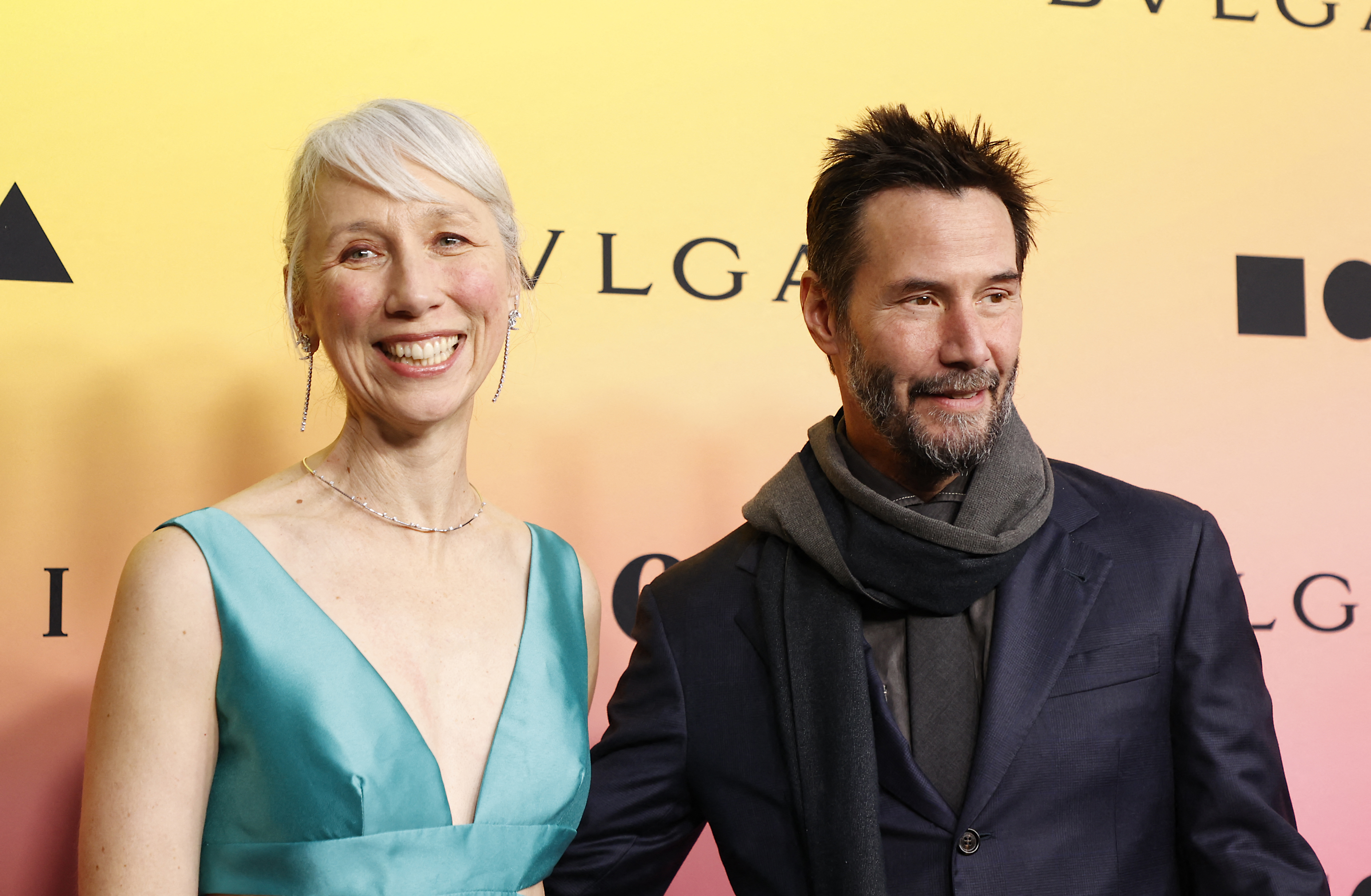 Alexandra Grant et Keanu Reeves arrivent au gala MOCA 2024 à Los Angeles le 13 avril 2024 | Source : Getty Images