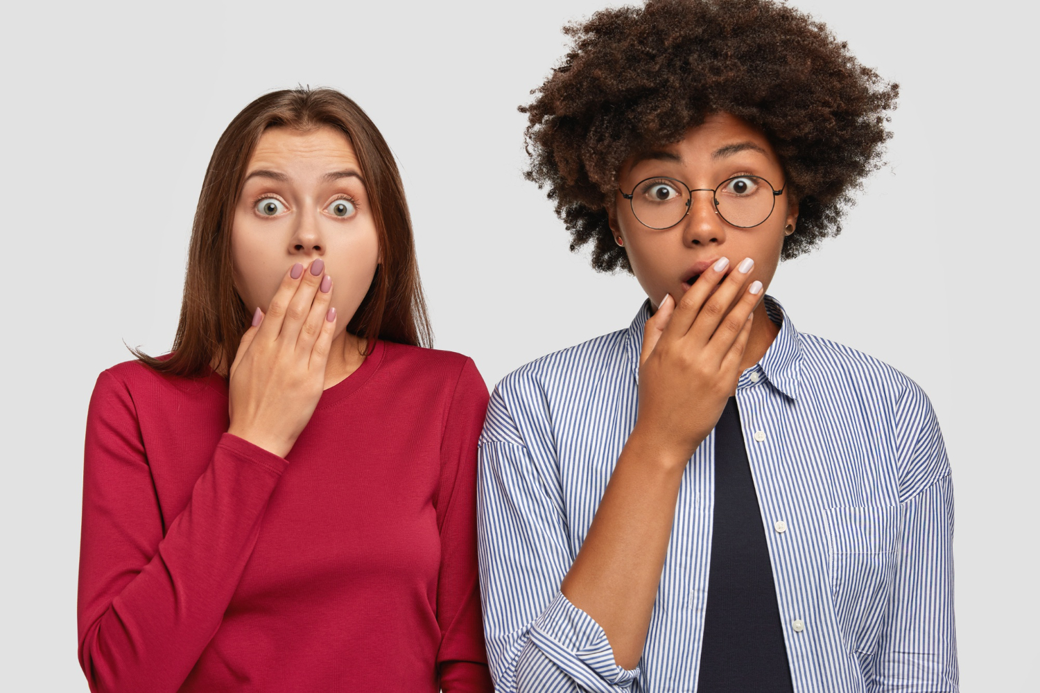 Des gens en état de choc | Source : Freepik