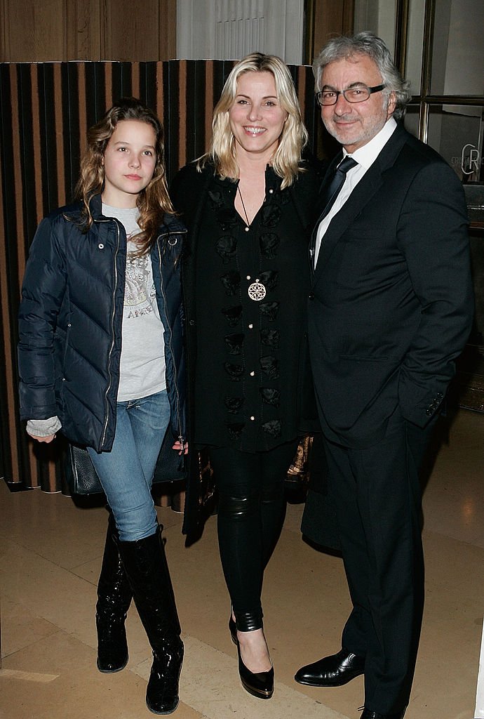 Sophie Favier, sa fille et Frank Provost le 28 novembre 2007 à Paris. l Source : Getty Images