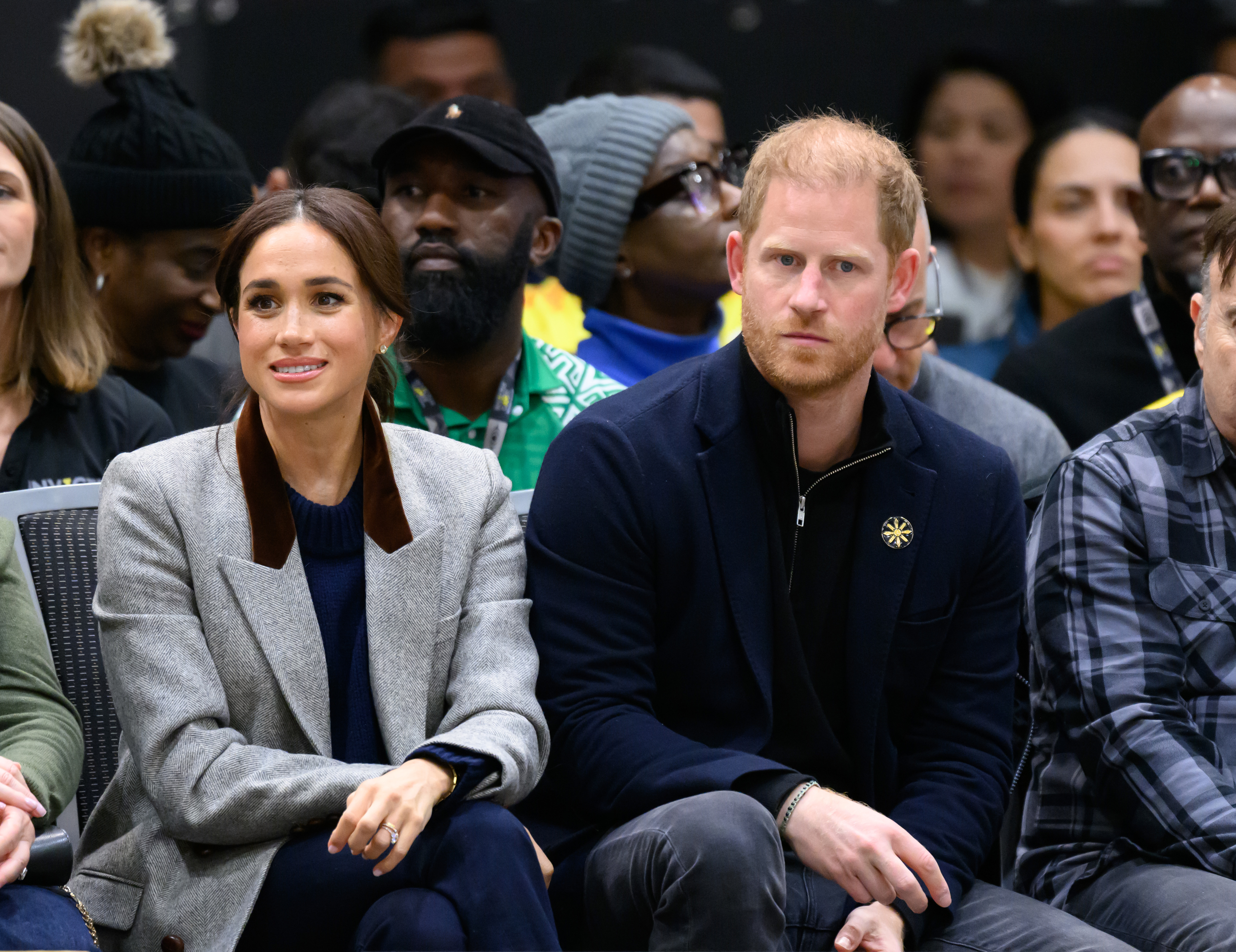 Meghan Markle et le prince Harry assistent au match de basket-ball en fauteuil roulant opposant les États-Unis au Nigeria lors des Jeux Invictus 2025 à Vancouver, le 9 février 2025 | Source : Getty Images