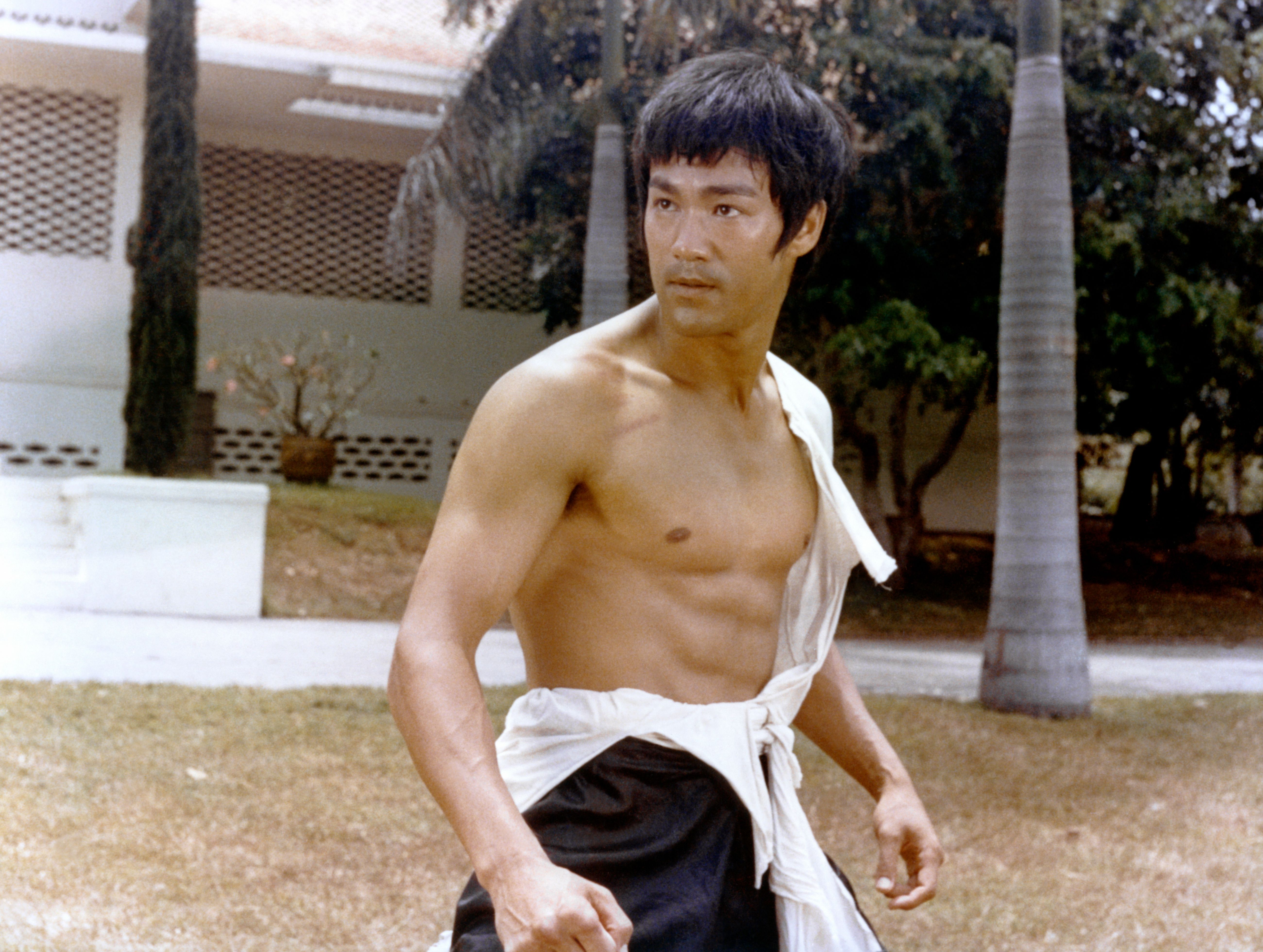 L'acteur Bruce Lee sur le plateau de tournage du film "Big Boss" (1971) | Photo : Getty Images