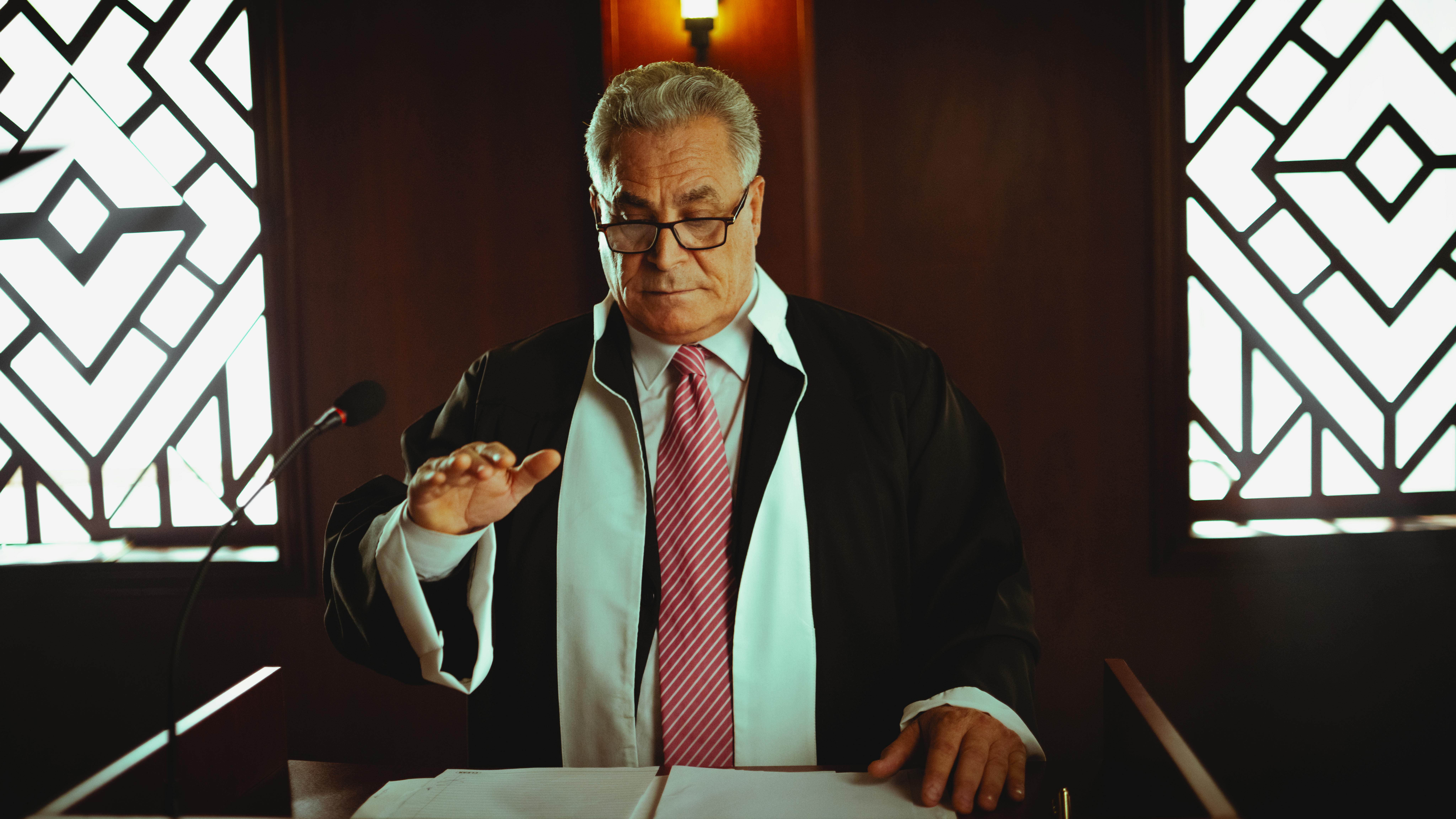 Un juge dans un tribunal | Source : Pexels