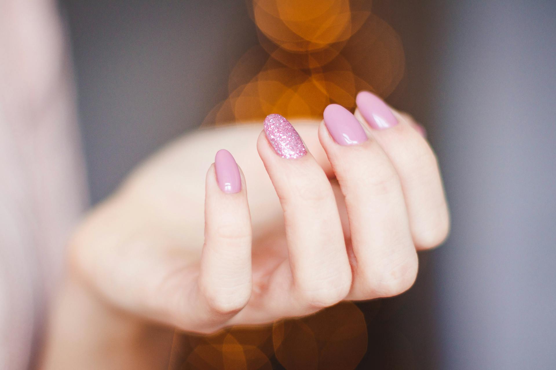 Ongles manucurés | Source : Pexels