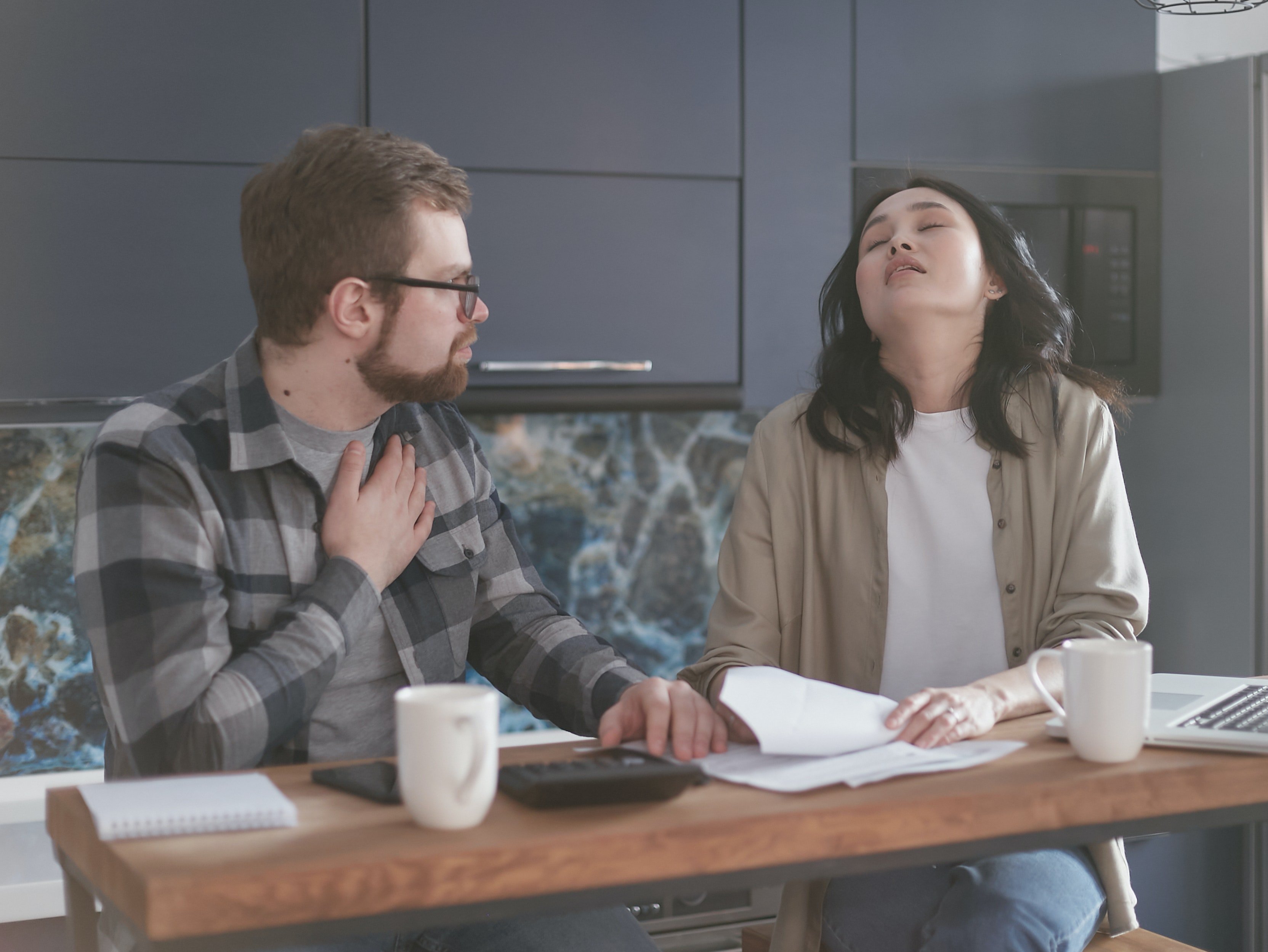 Caroline était fatiguée de la nature de bourreau de travail de Jérôme | Photo : Pexels