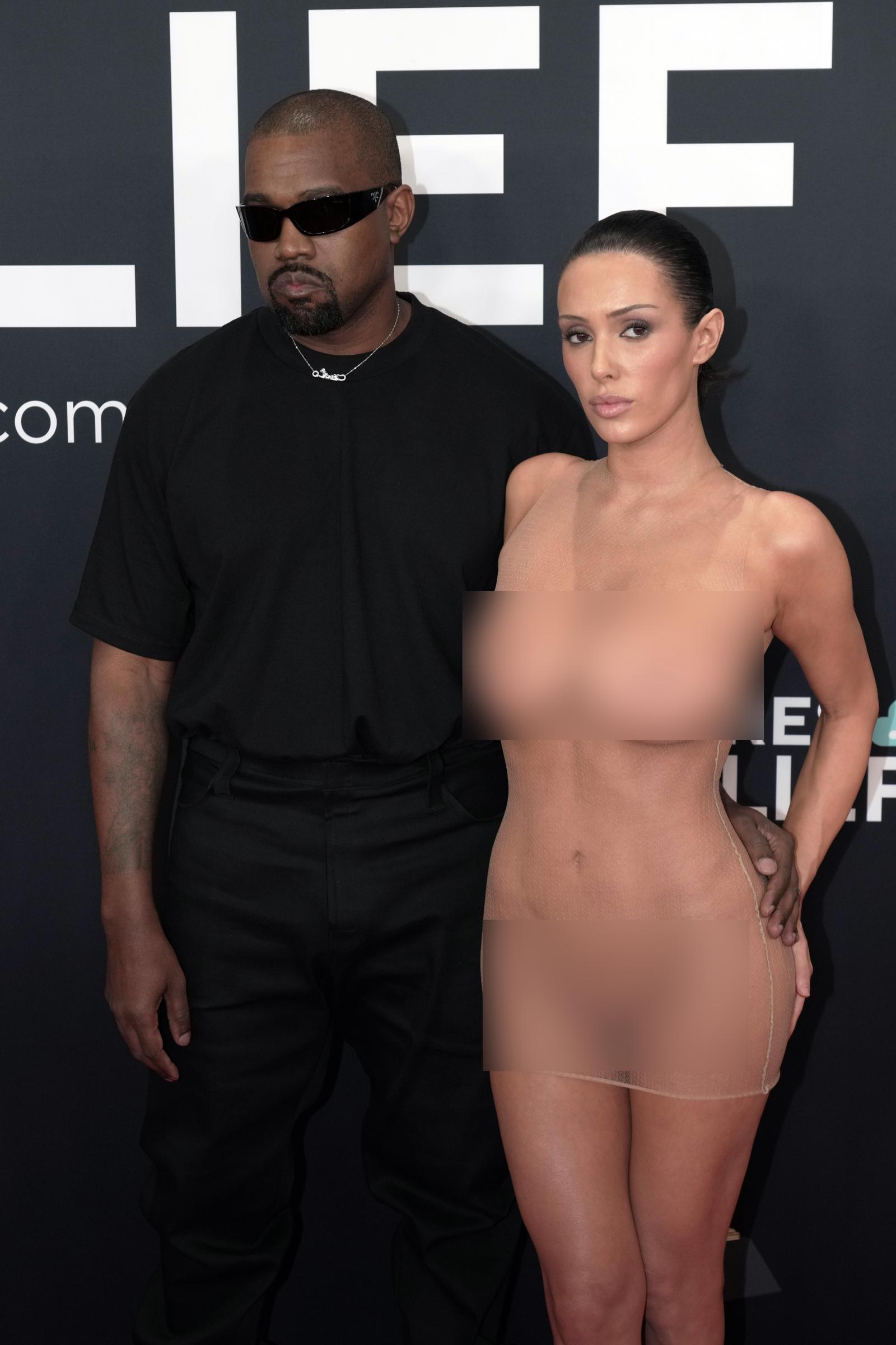 Kanye West et Bianca Censori assistent à la 67e cérémonie annuelle des Grammy Awards, le 2 février 2025, à Los Angeles, en Californie. | Source : Getty Images