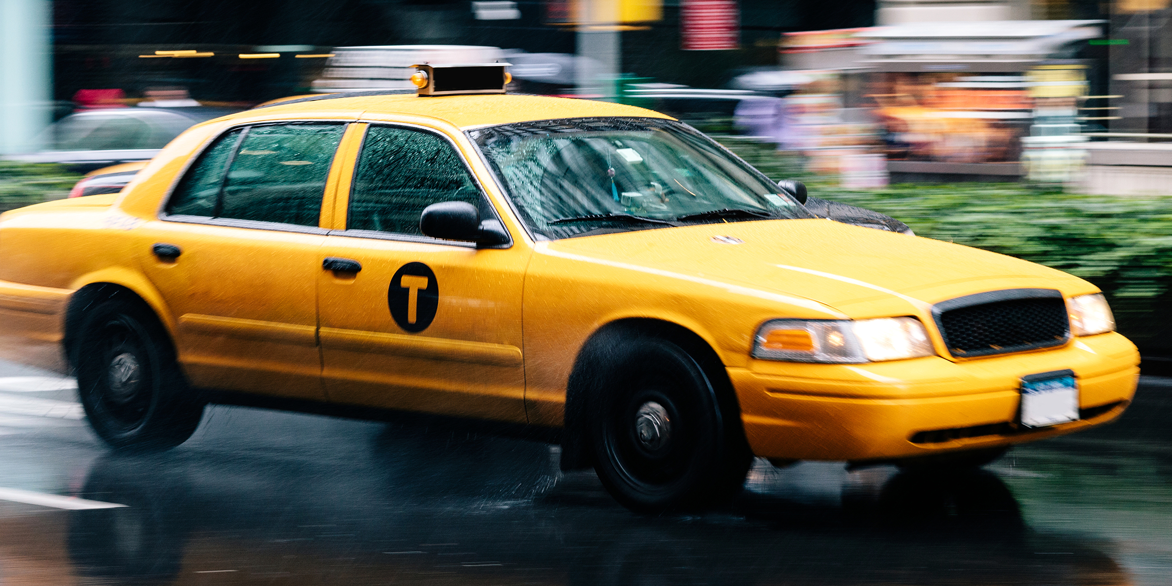 Taxi jaune | Source : Shutterstock