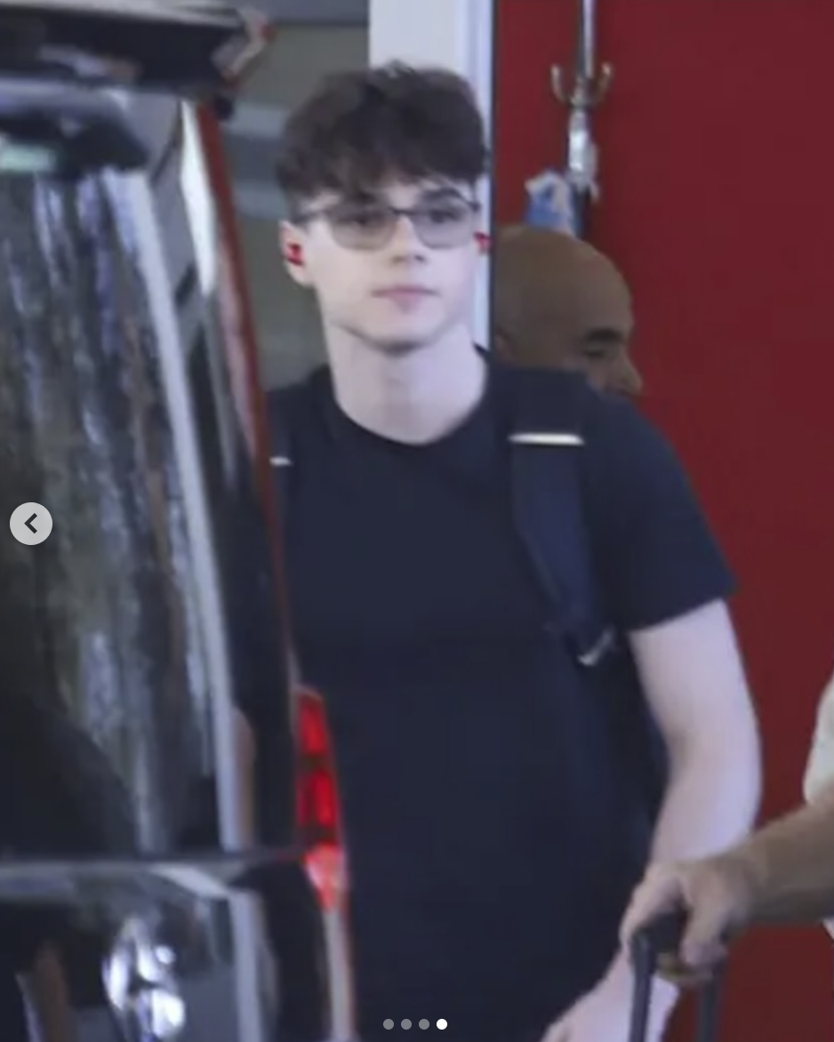 Capture d'écran montrant l'un des fils de Ricky Martin, extraite d'une publication datée du 14 avril 2026. | Source : Instagram/holausa