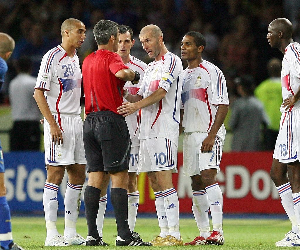 Zinedine ZIDANE a été expulsé après le coup de tête contre Marco Materazzi (Coupe du monde de football 2006, finale à Berlin: Italie - France 6 : 4) | Photo : Getty Images