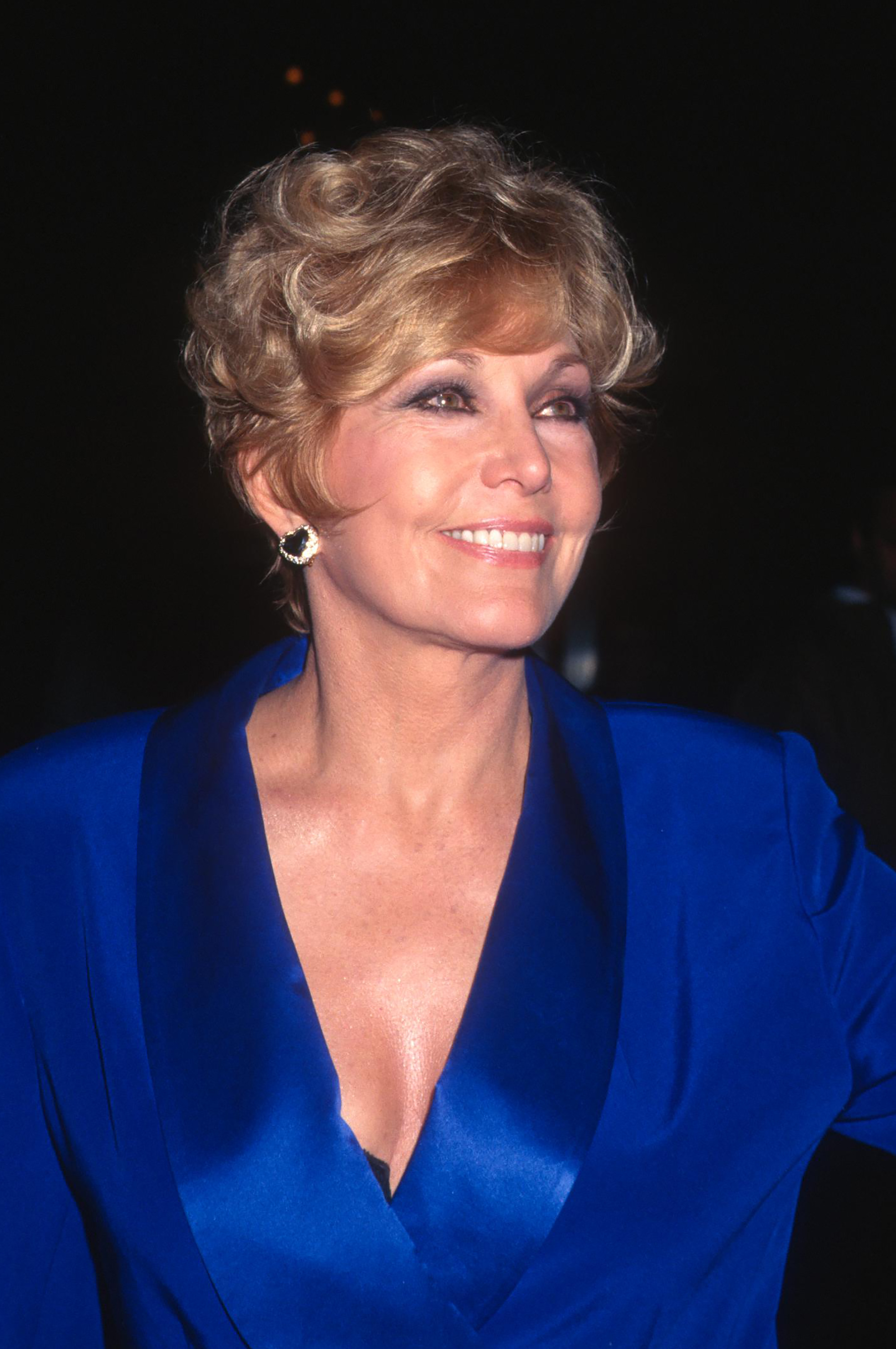 Kim Novak assiste à la première de "Vertigo" au Planet Hollywood, à New York, le 4 octobre 1996. | Source : Getty Images