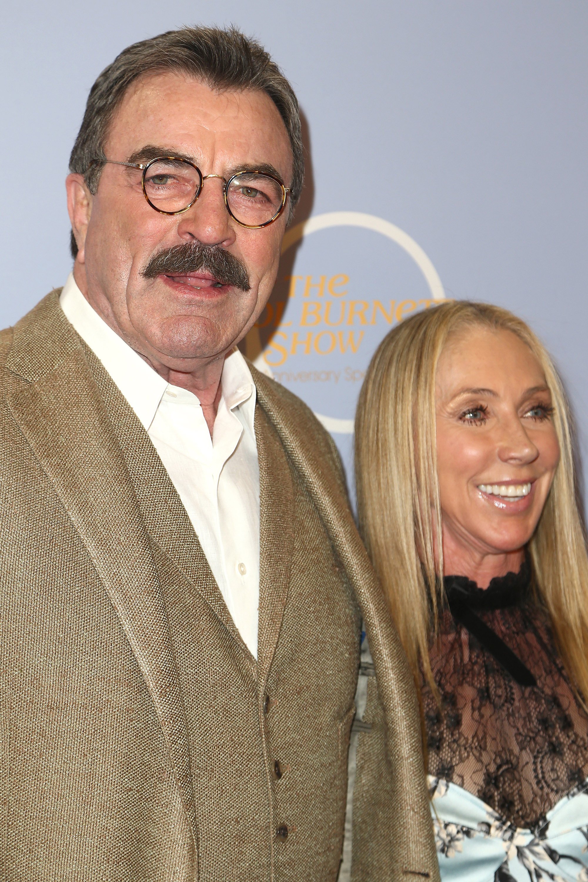 Tom Selleck et Jillie Mack à Los Angeles en 2017 | Source : Getty Images