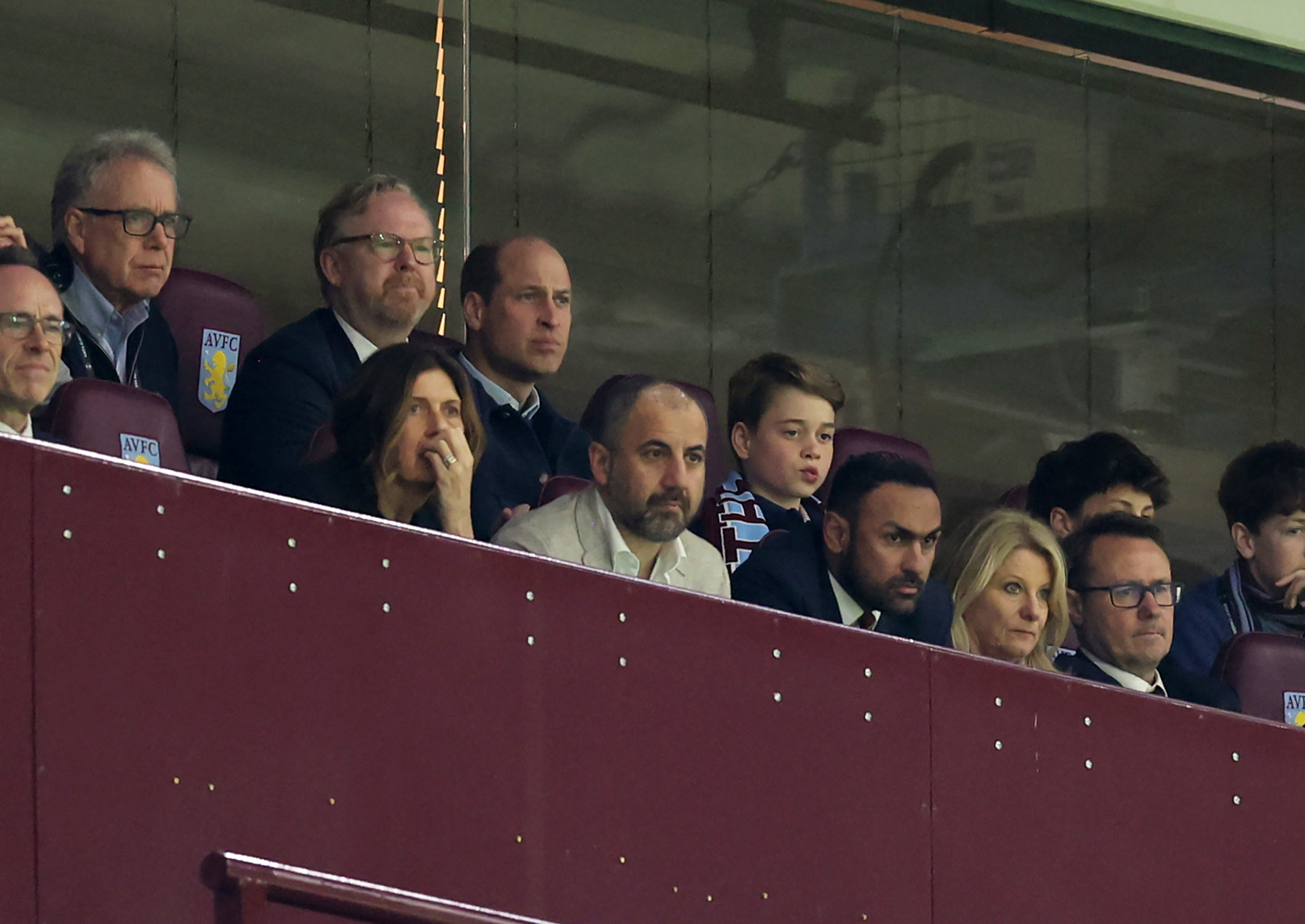 Le prince William, le prince de Galles et le prince George de Galles lors du match Aston Villa et Lille OSC à Birmingham en 2024 | Source : Getty Images