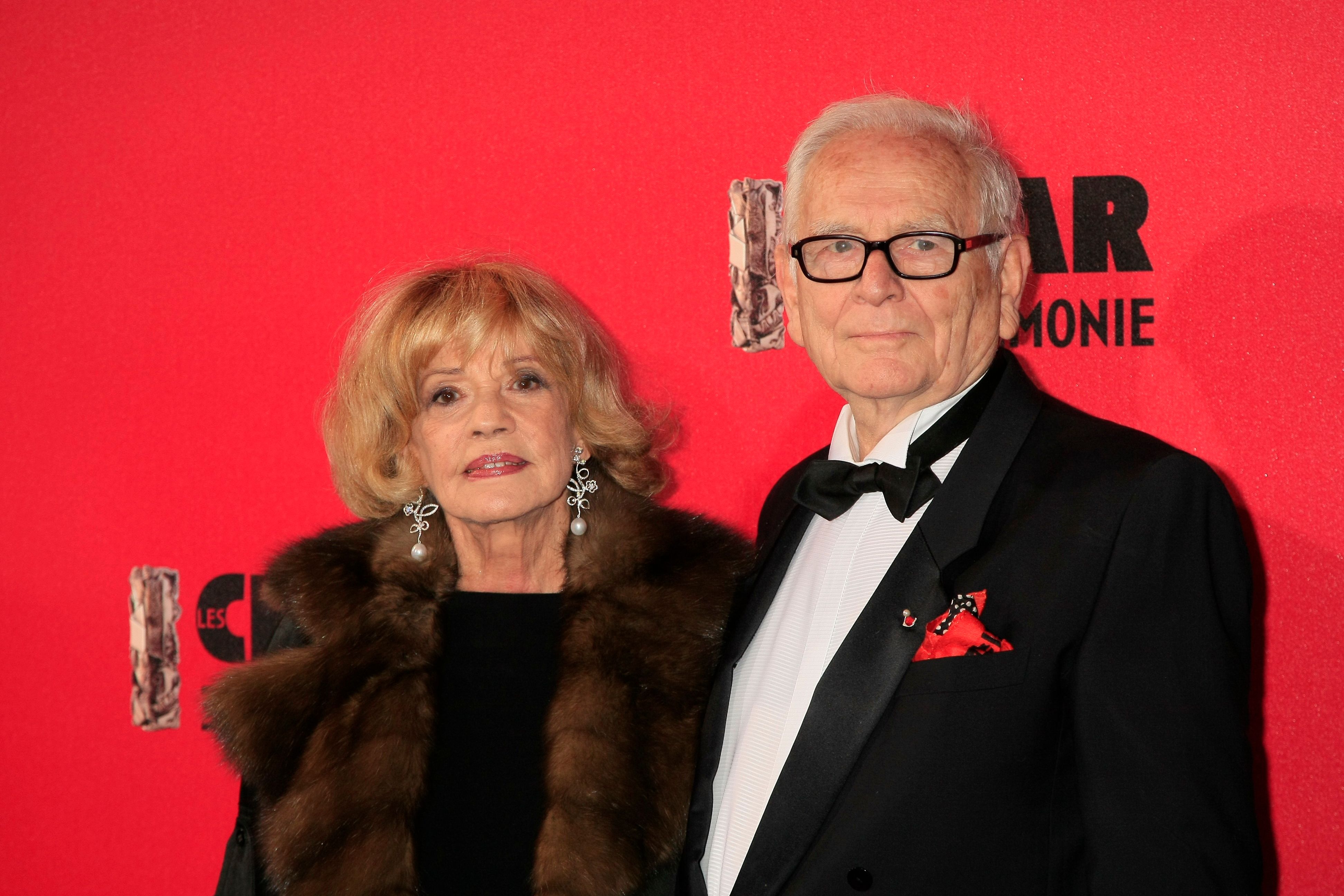 La comédienne Jeanne Moreau et le couturier Pierre Cardin | Photo : Getty Images