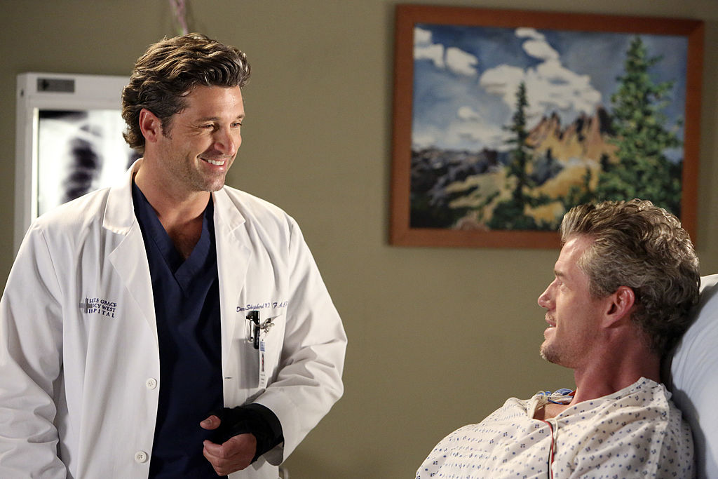 Patrick Dempsey et Eric Dane dans GREY'S ANATOMY - « Se souvenir du temps » I Source : Getty Images