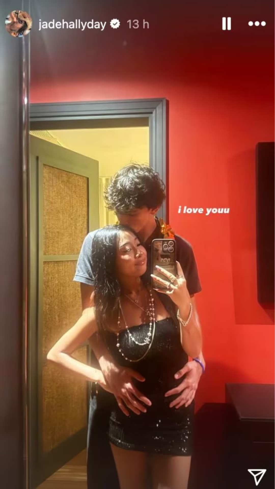 Jade Hallyday et Aaron Thomas | Source : capture Instagram@jadehallyday